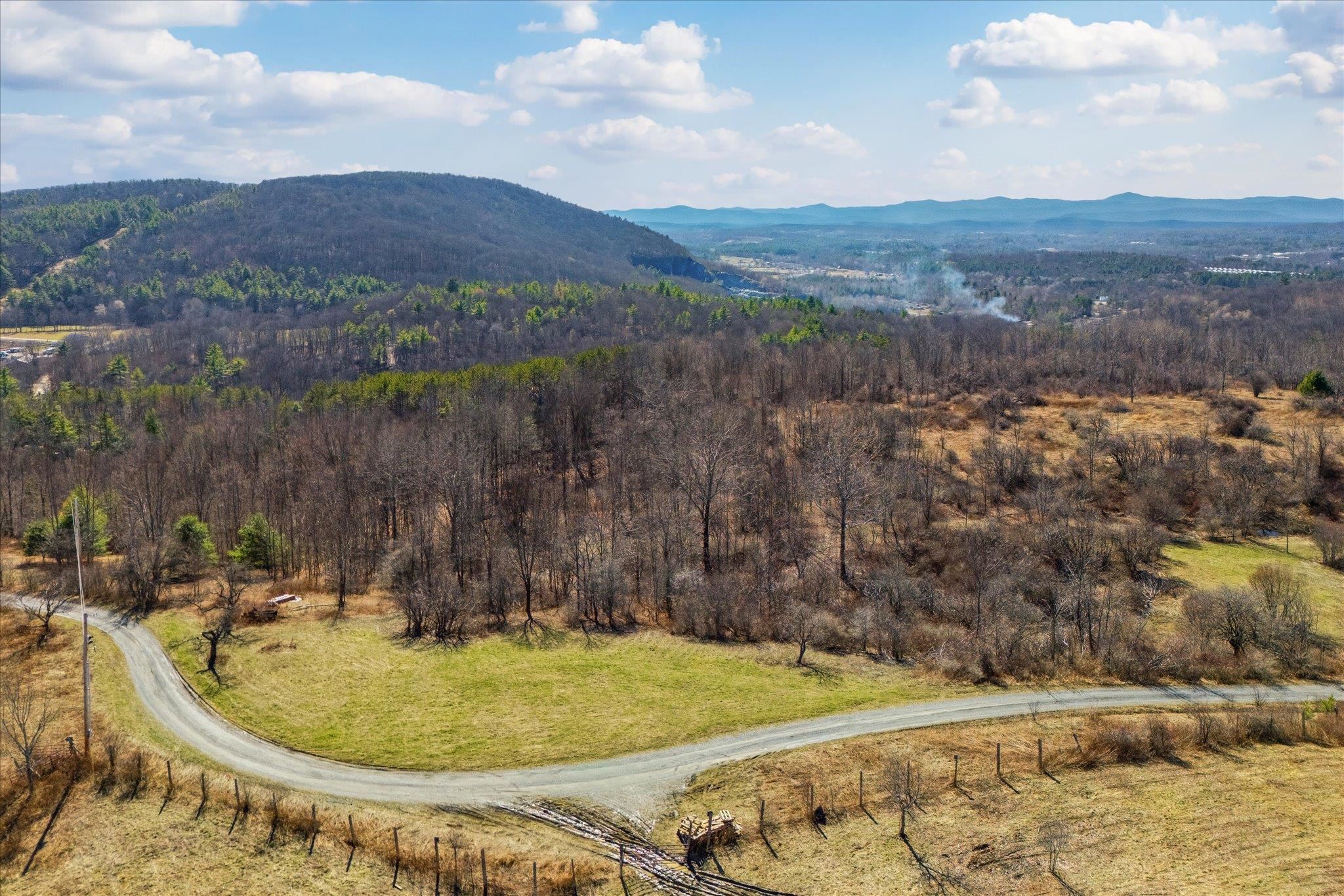 Applesauce Hill Rd, Castleton, VT 05735