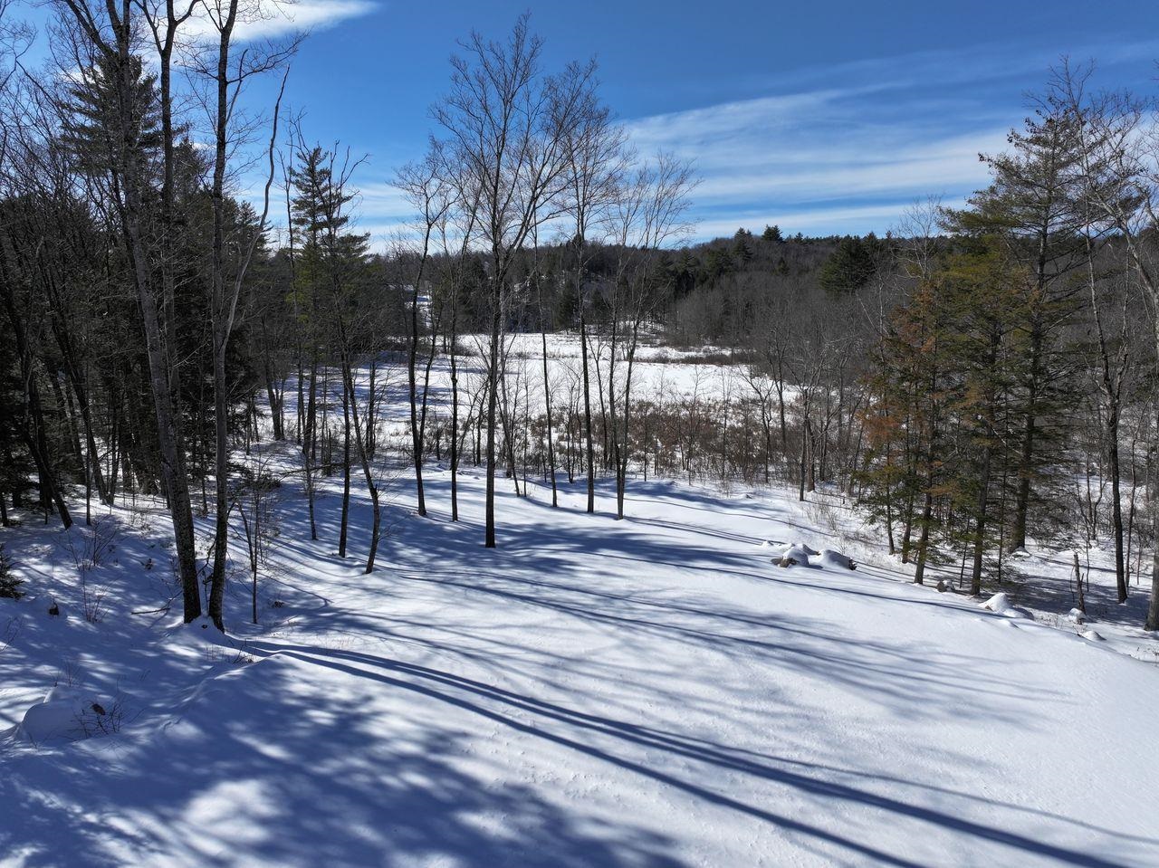 72-1 Range Rd, Deerfield, NH 03037