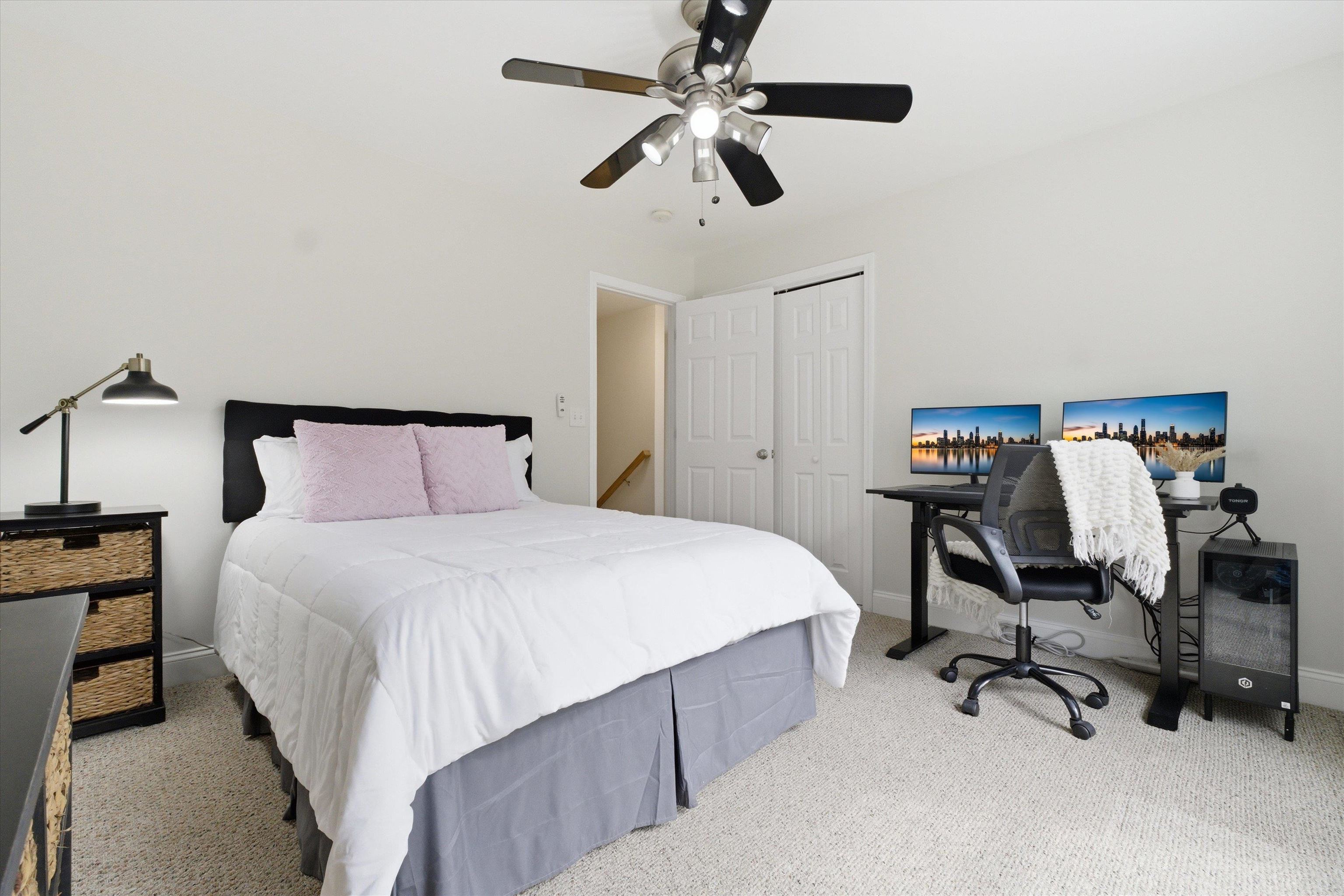 33 Elva Dr, Goffstown, NH 03045