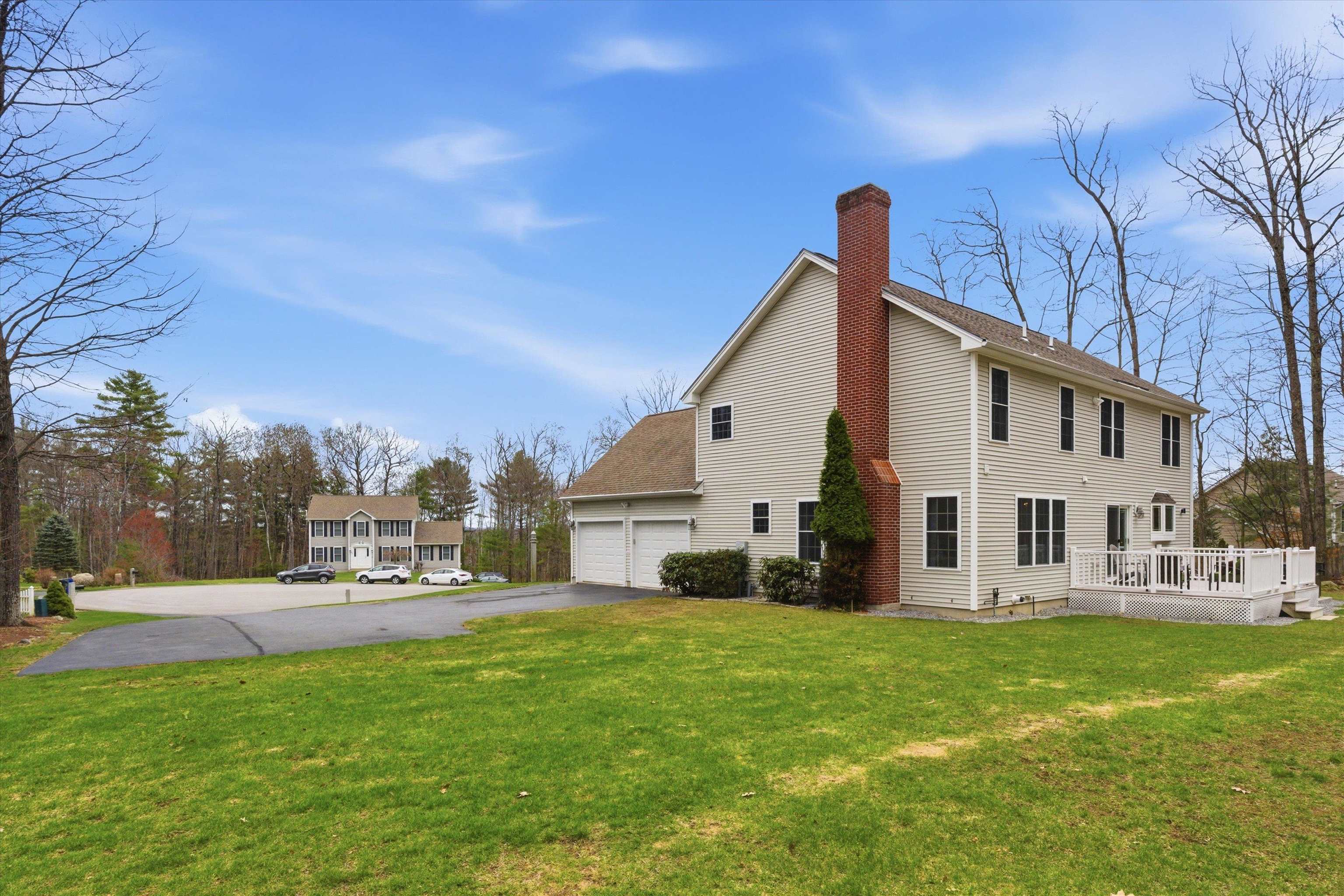 33 Elva Dr, Goffstown, NH 03045