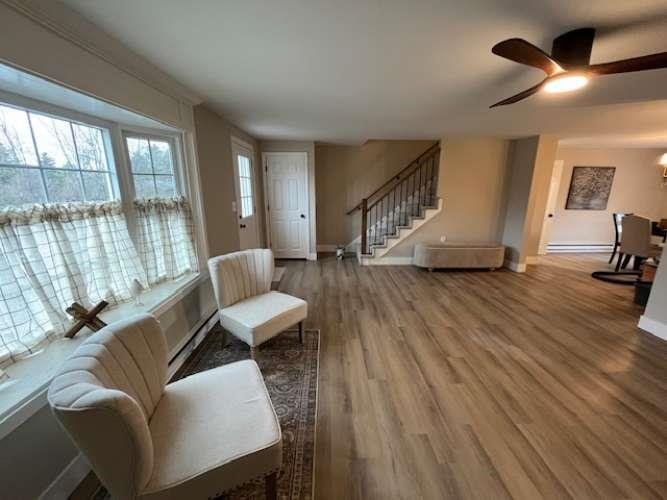 118 Fieldstone Dr, Londonderry, NH 03053