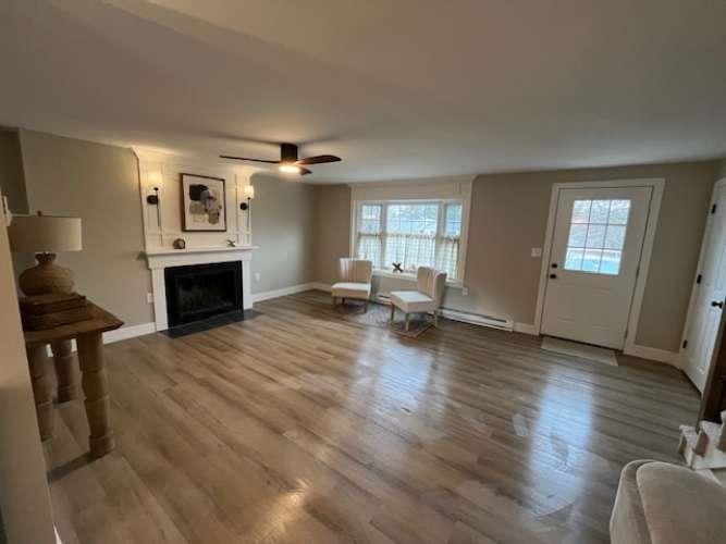 118 Fieldstone Dr, Londonderry, NH 03053