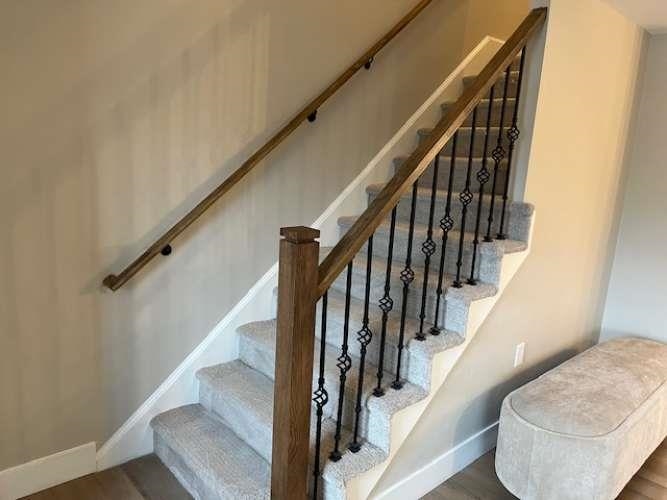 118 Fieldstone Dr, Londonderry, NH 03053