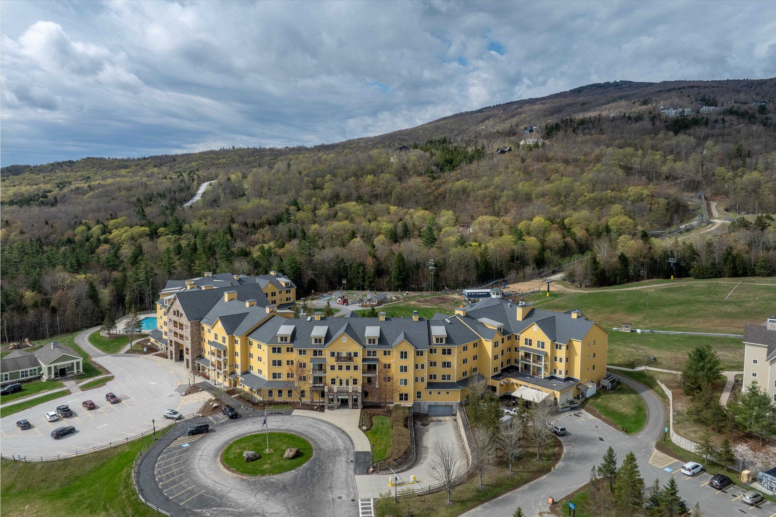 193 Jackson Gore Rd #739/741, Ludlow, VT 05149