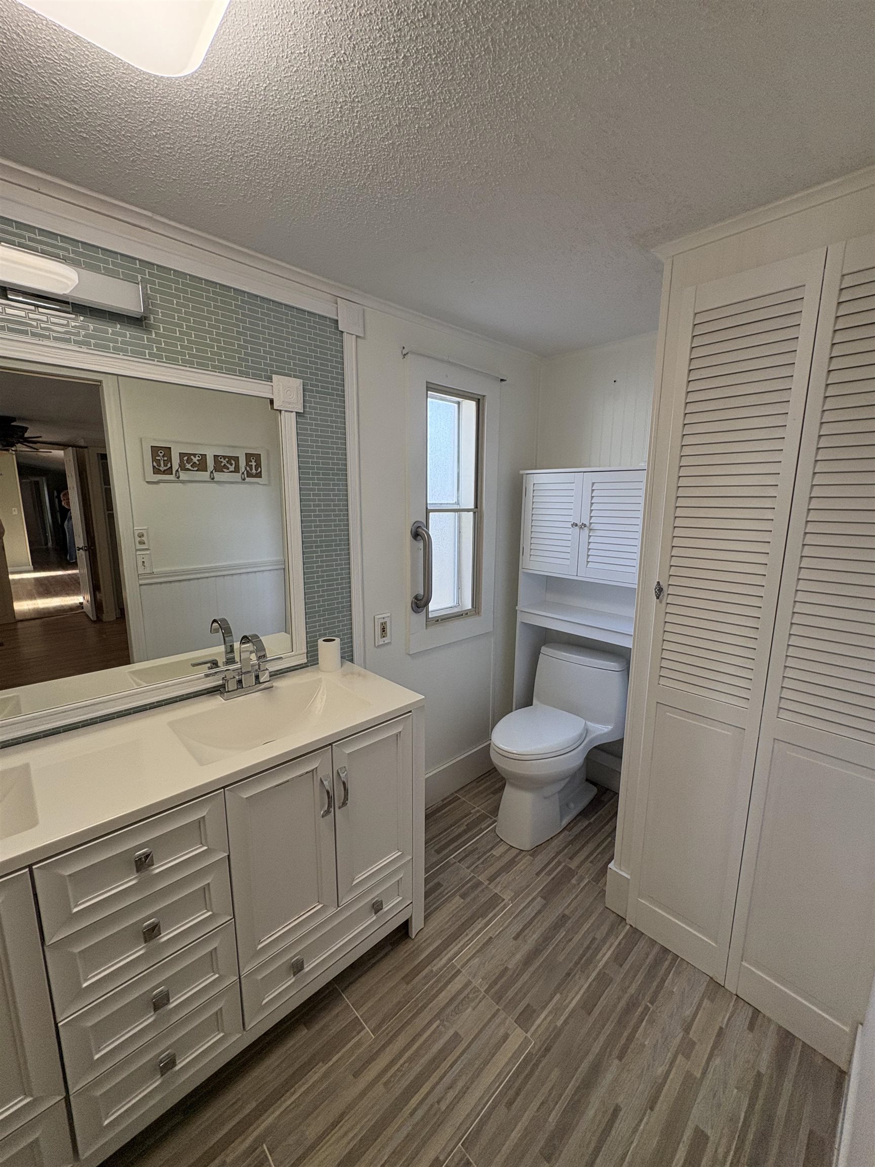 21 Bishop Ln, Epsom, NH 03234