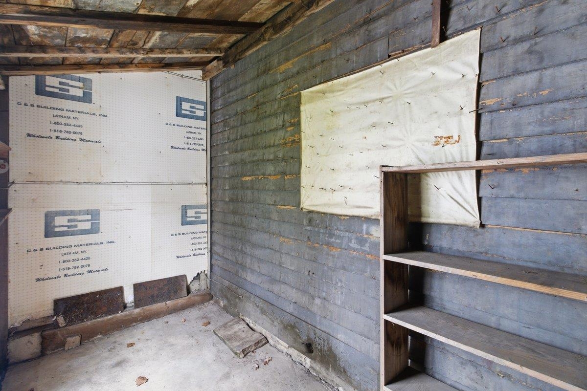 20 Sage St, Bennington, VT 05257