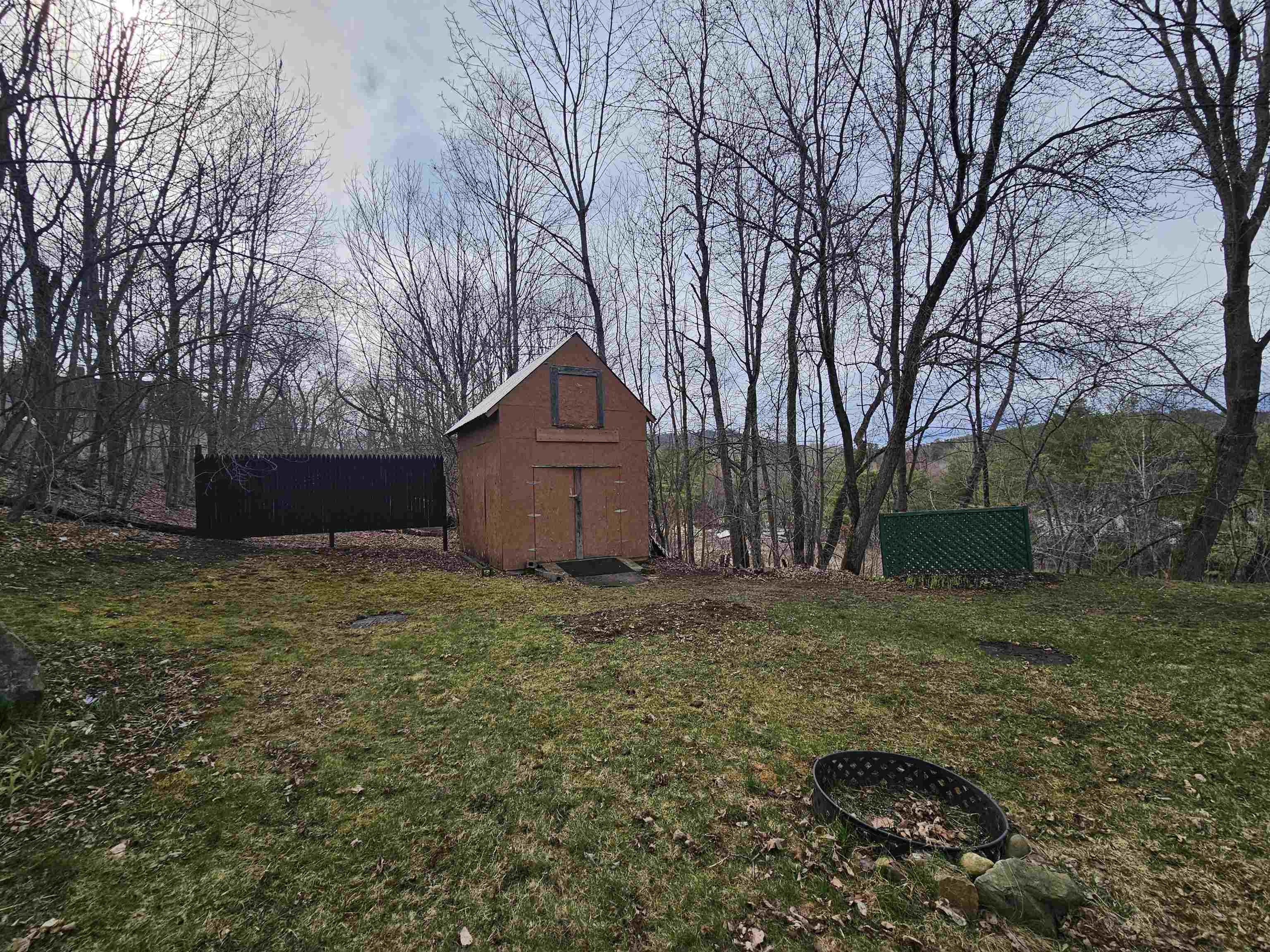410 South St, Littleton, NH 03561