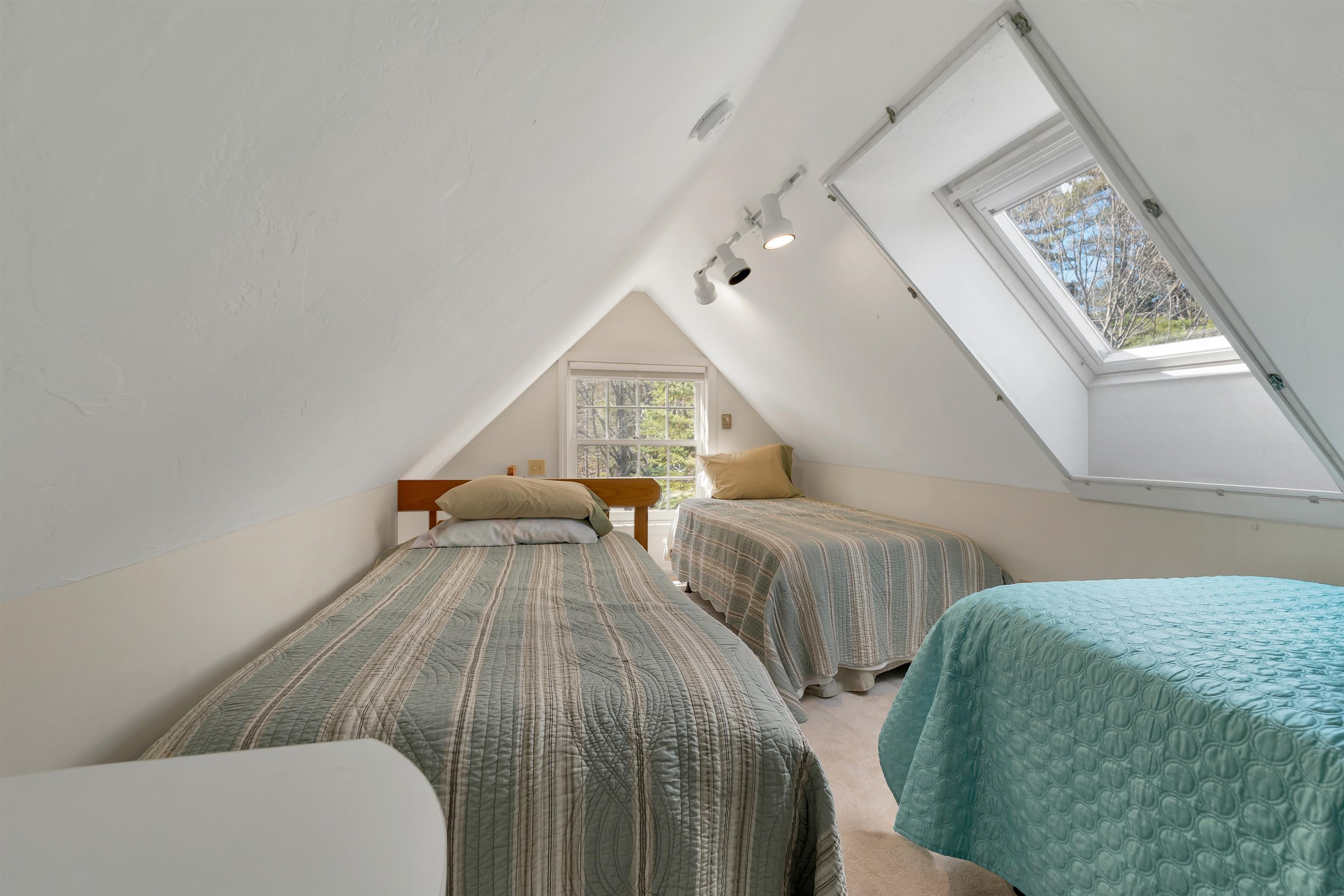 7 Windermere Rd #B, Moultonborough, NH 03254