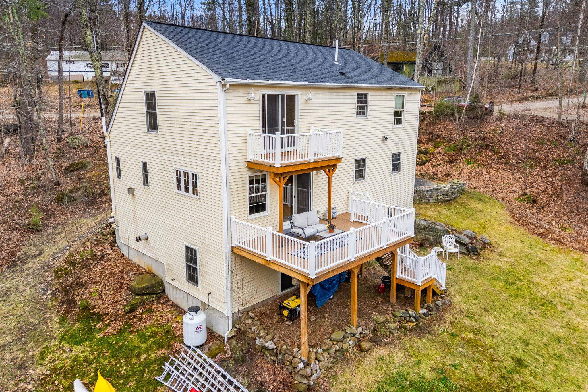 516 Berry River Rd, Barrington, NH 03825