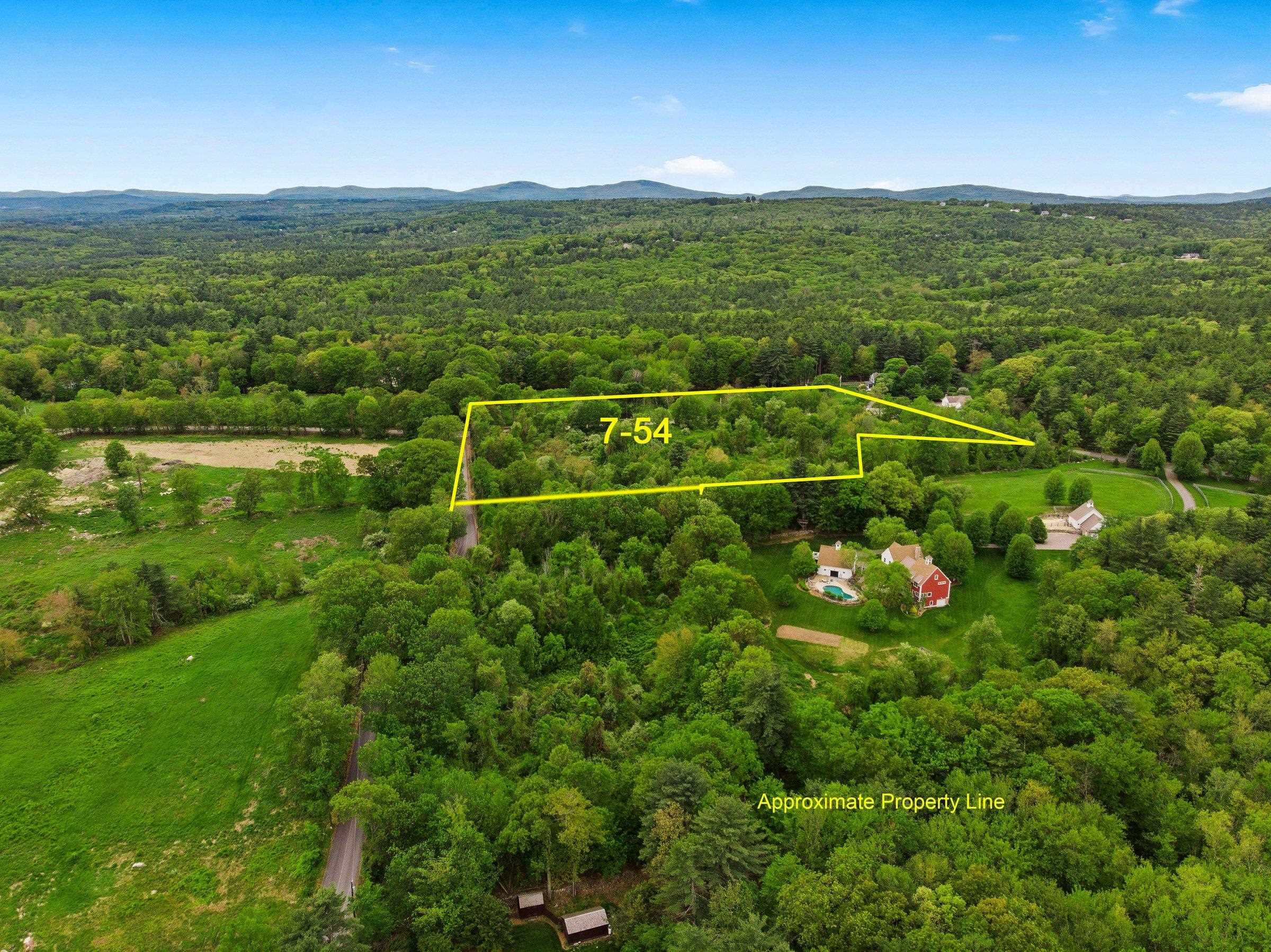 103 Mack Hill Rd, Amherst, NH 03031