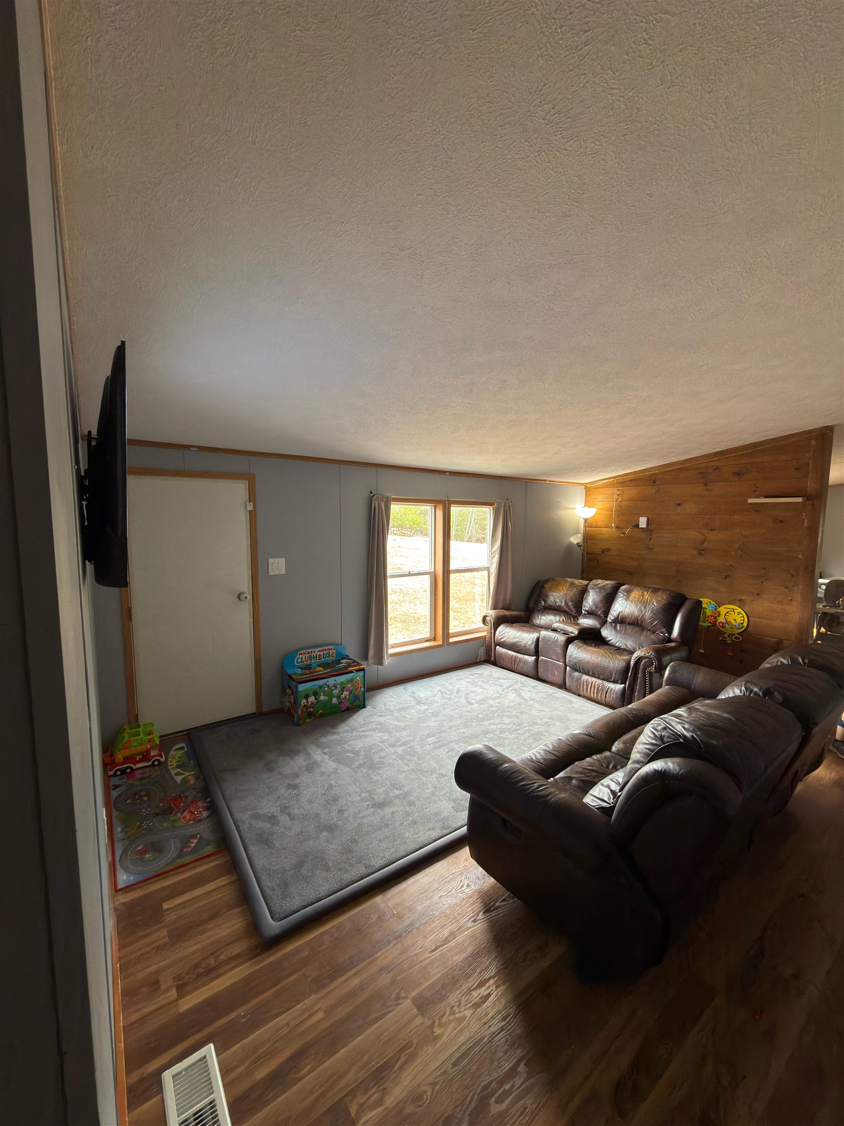 252 Partridge Ln, Haverhill, NH 03774