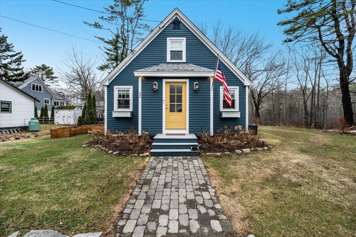 32 Porpoise Dr, Rye, NH 03870