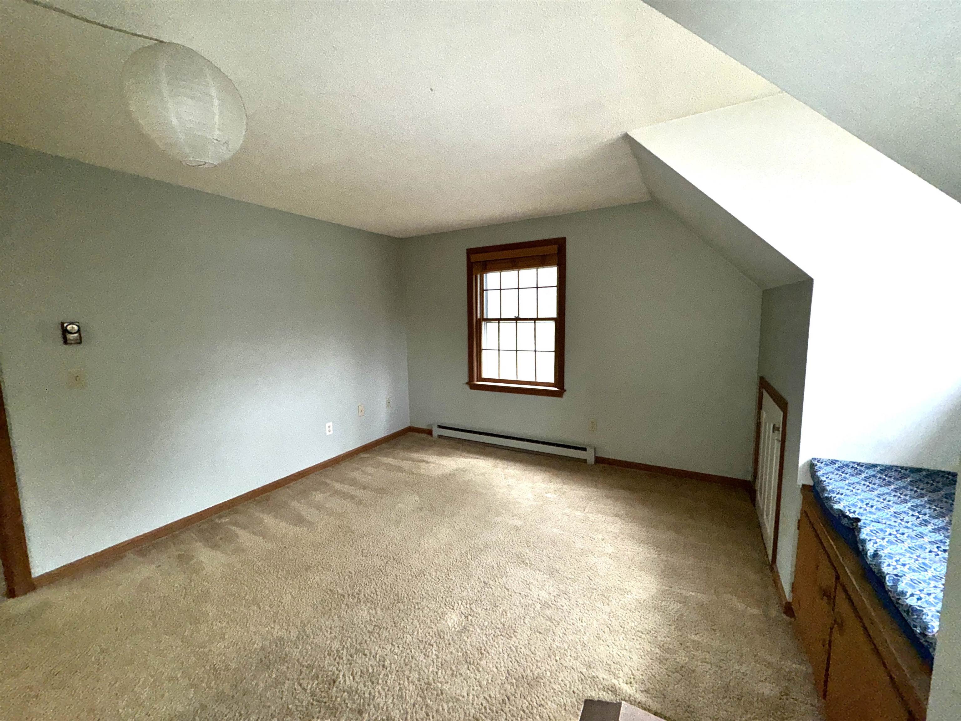 43 Nottingham Cir, Lebanon, NH 03766