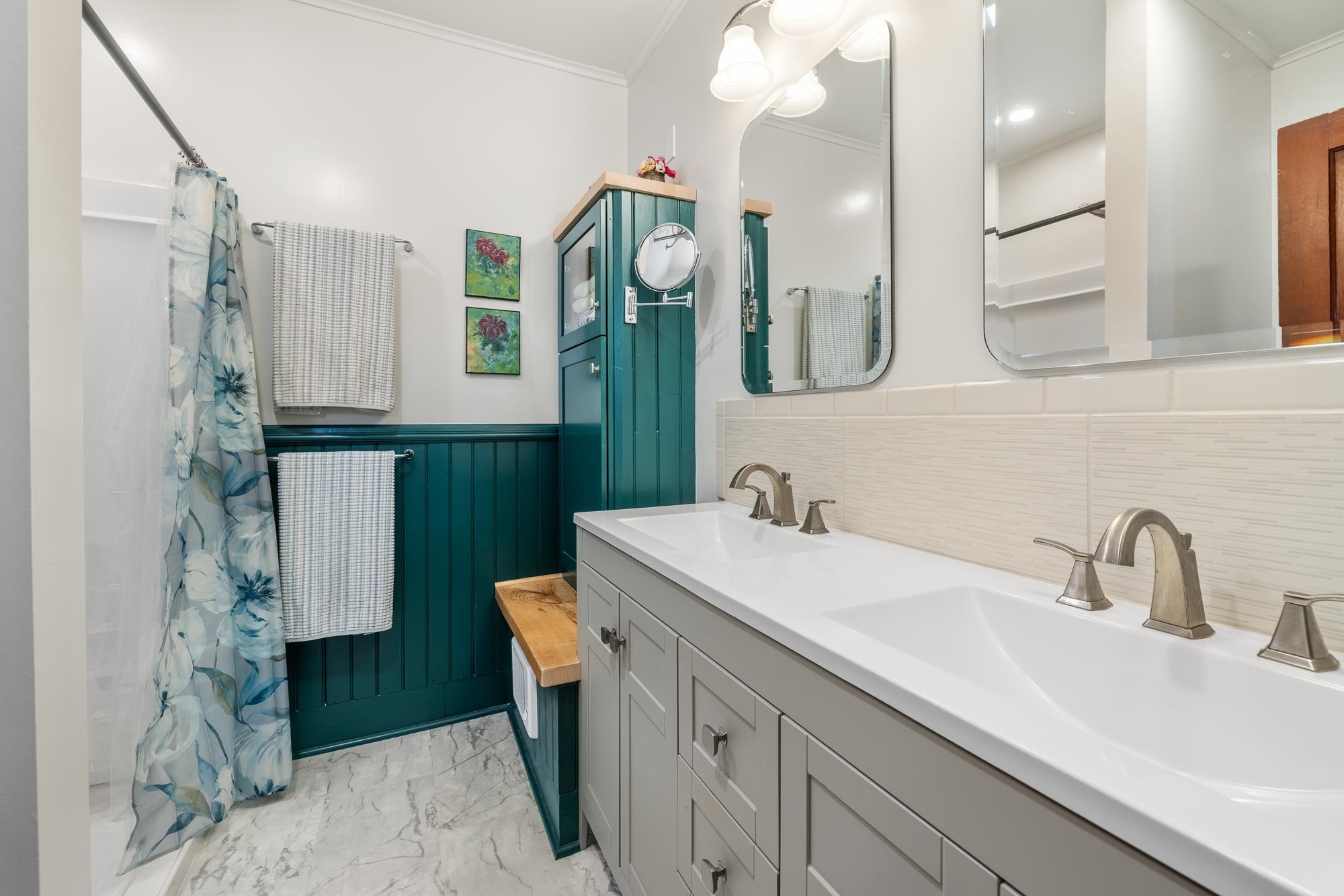 Full bath - 2nd floor 25025309