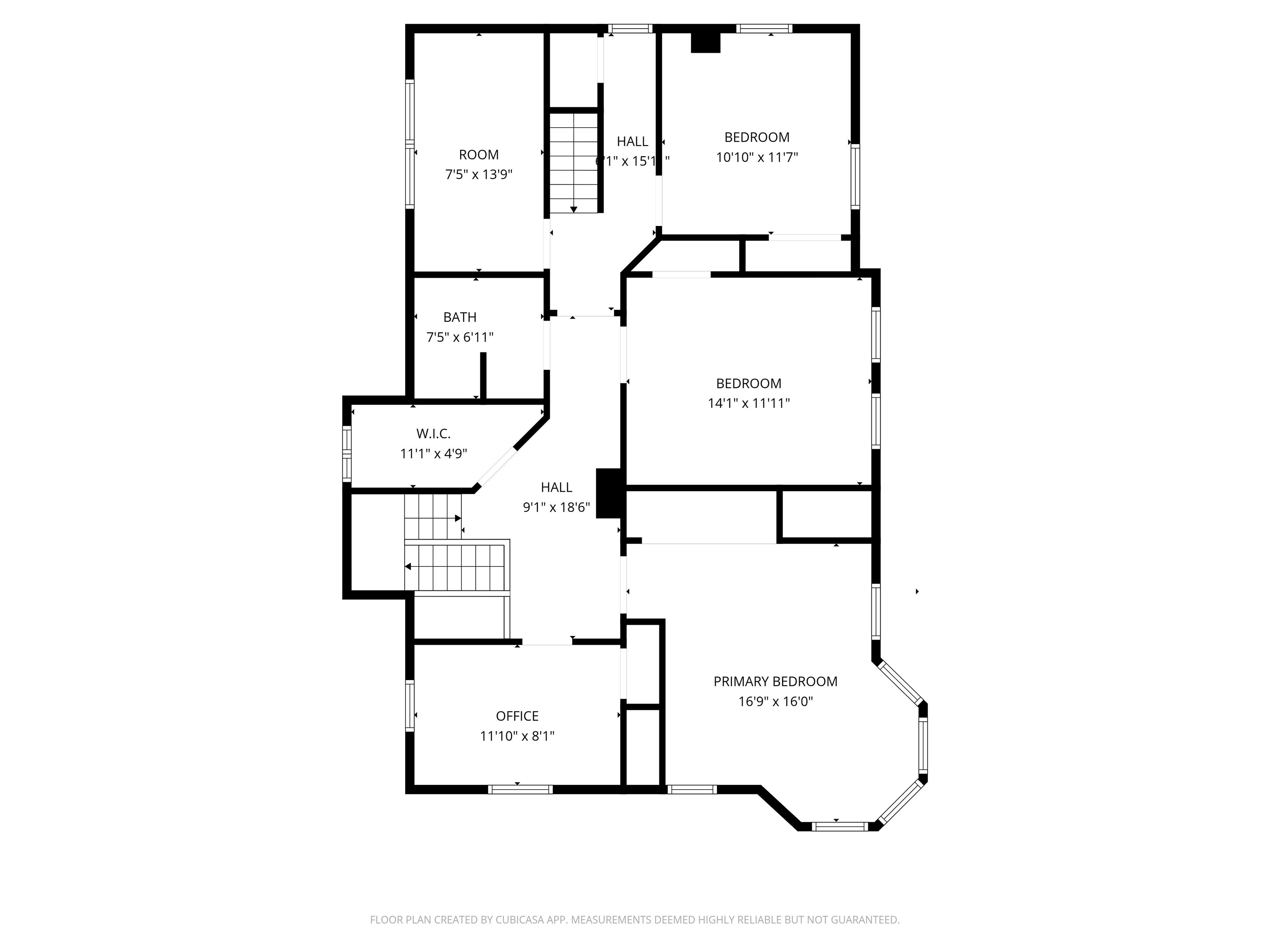 34 High St, Claremont, NH 03743