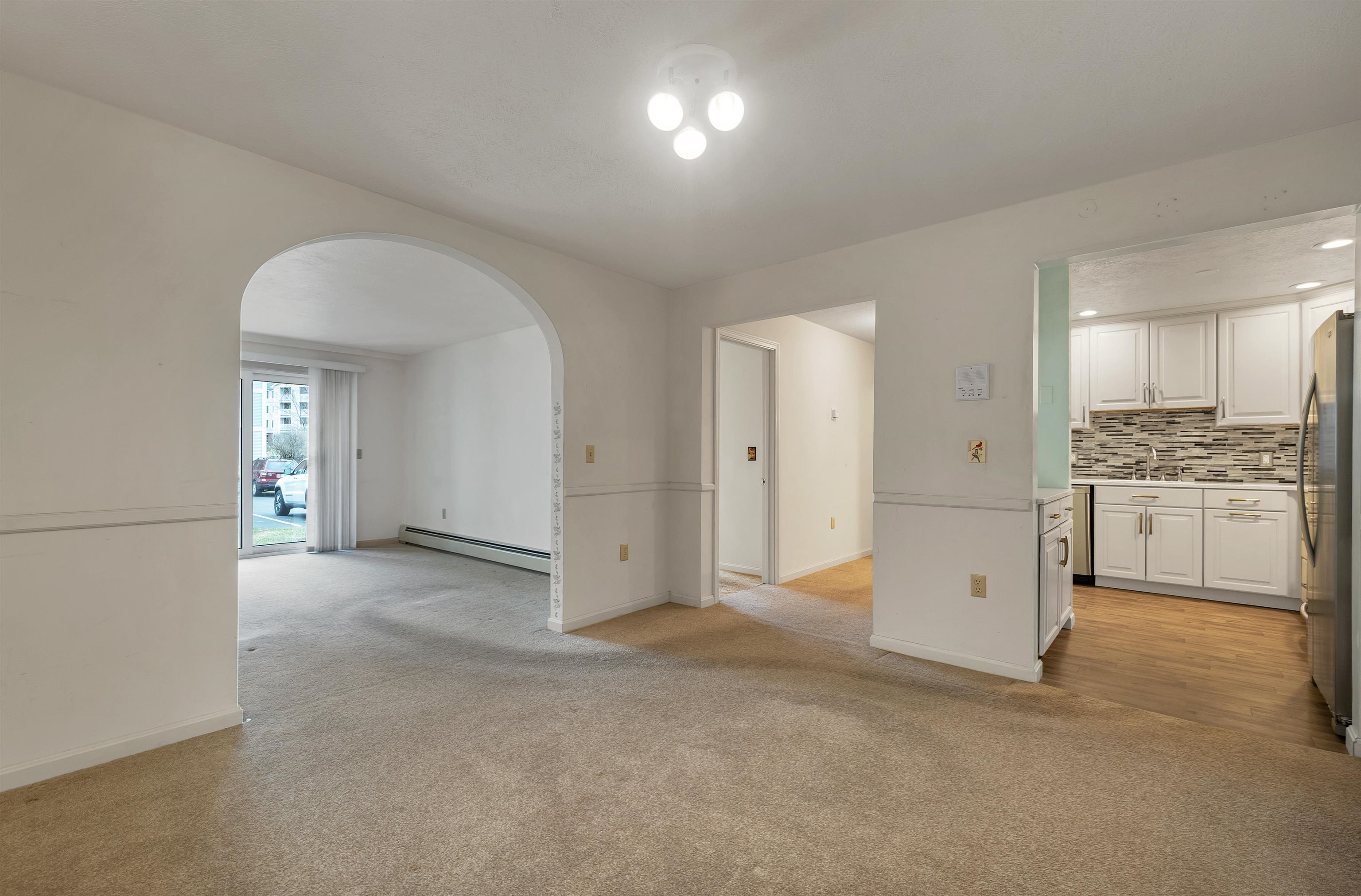 Convenient to kitchen & living room