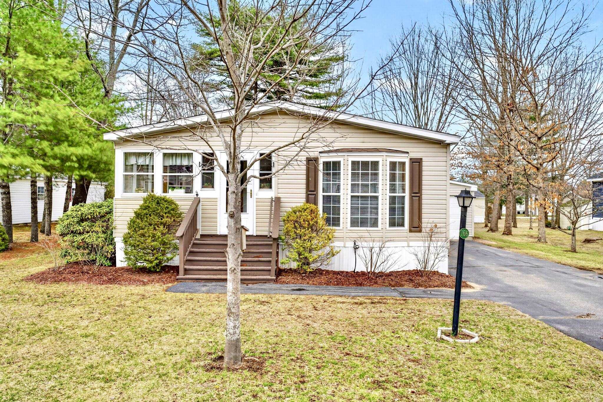 166 Eagle Dr, Rochester, NH 03868