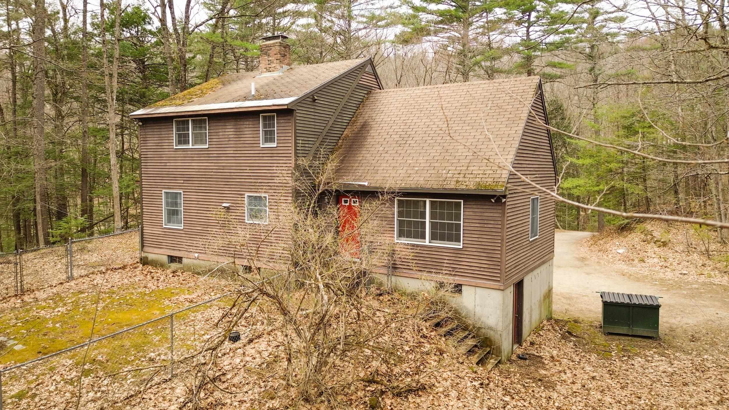 220 Riverdale Rd, New Boston, NH 03070