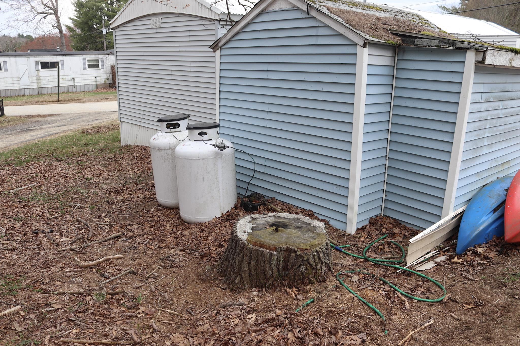 18 Woodlawn Dr, Allenstown, NH 03275