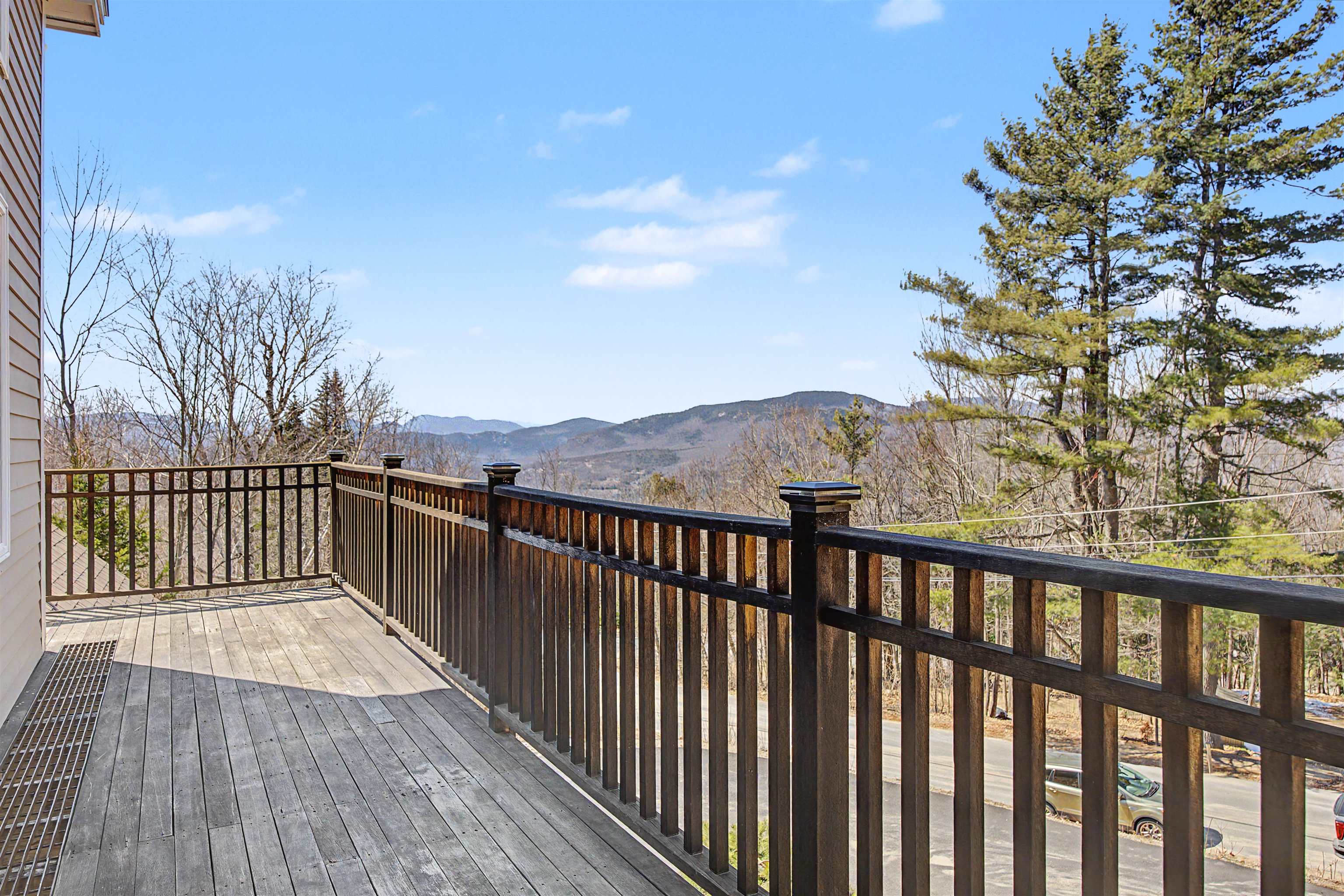 12 Middle Mountain Trl, Jackson, NH 03846