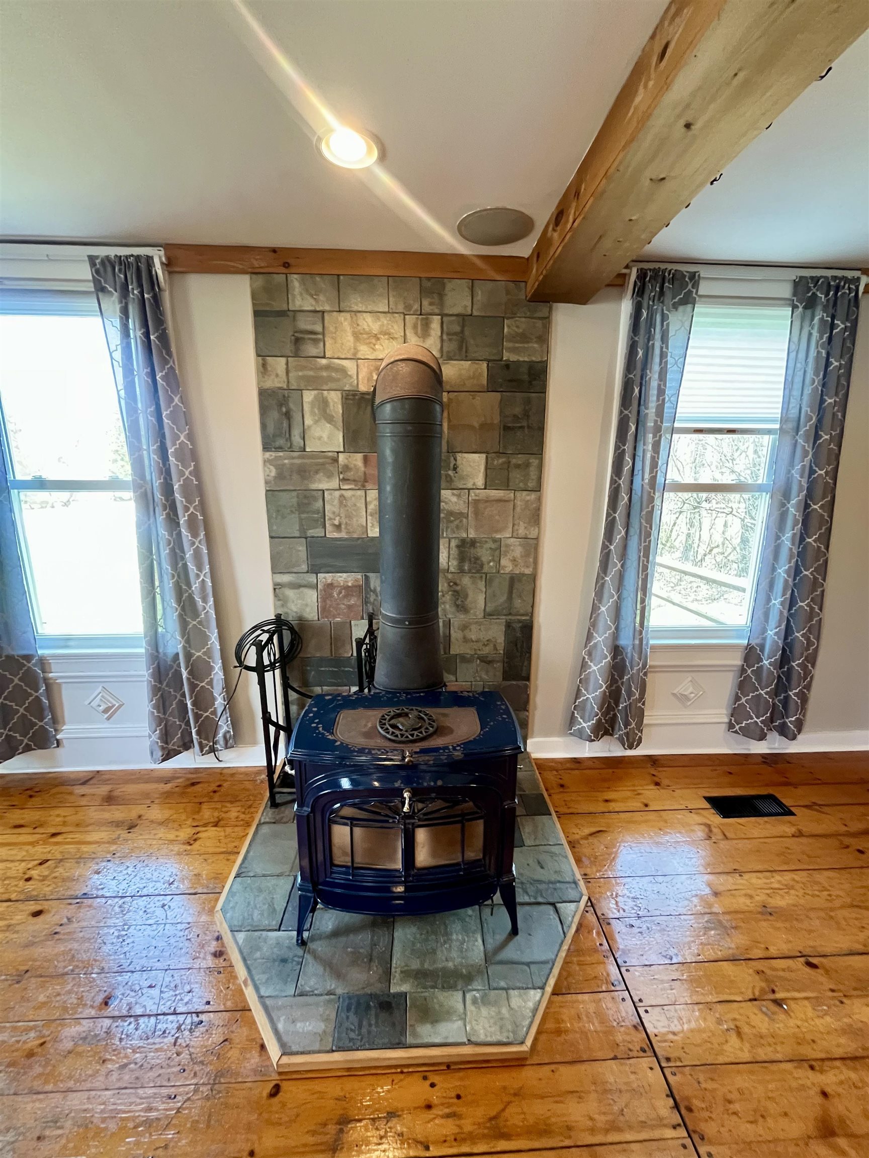 Vermont Castings Encore woodstove