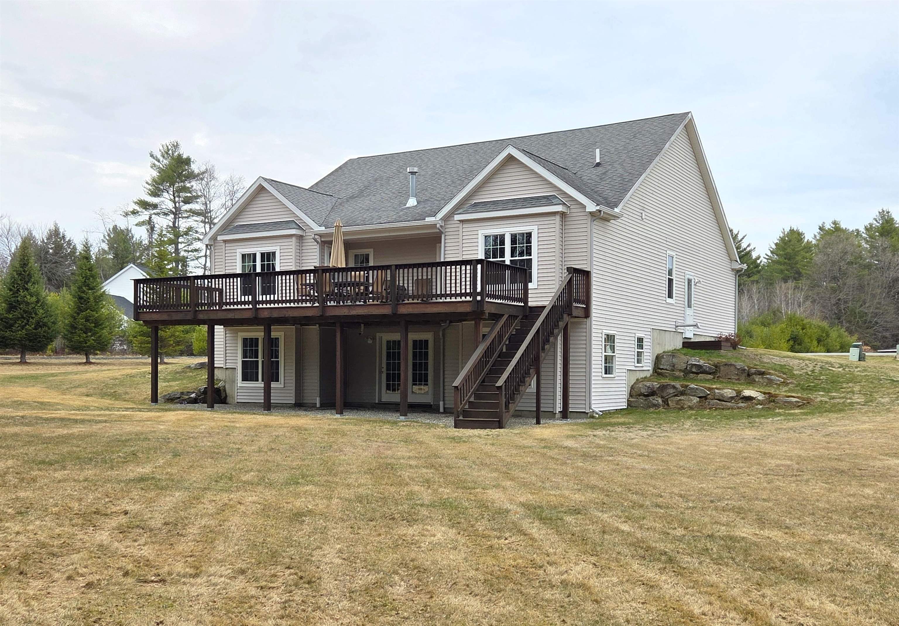 12 Mallard Dr, Canaan, NH 03741