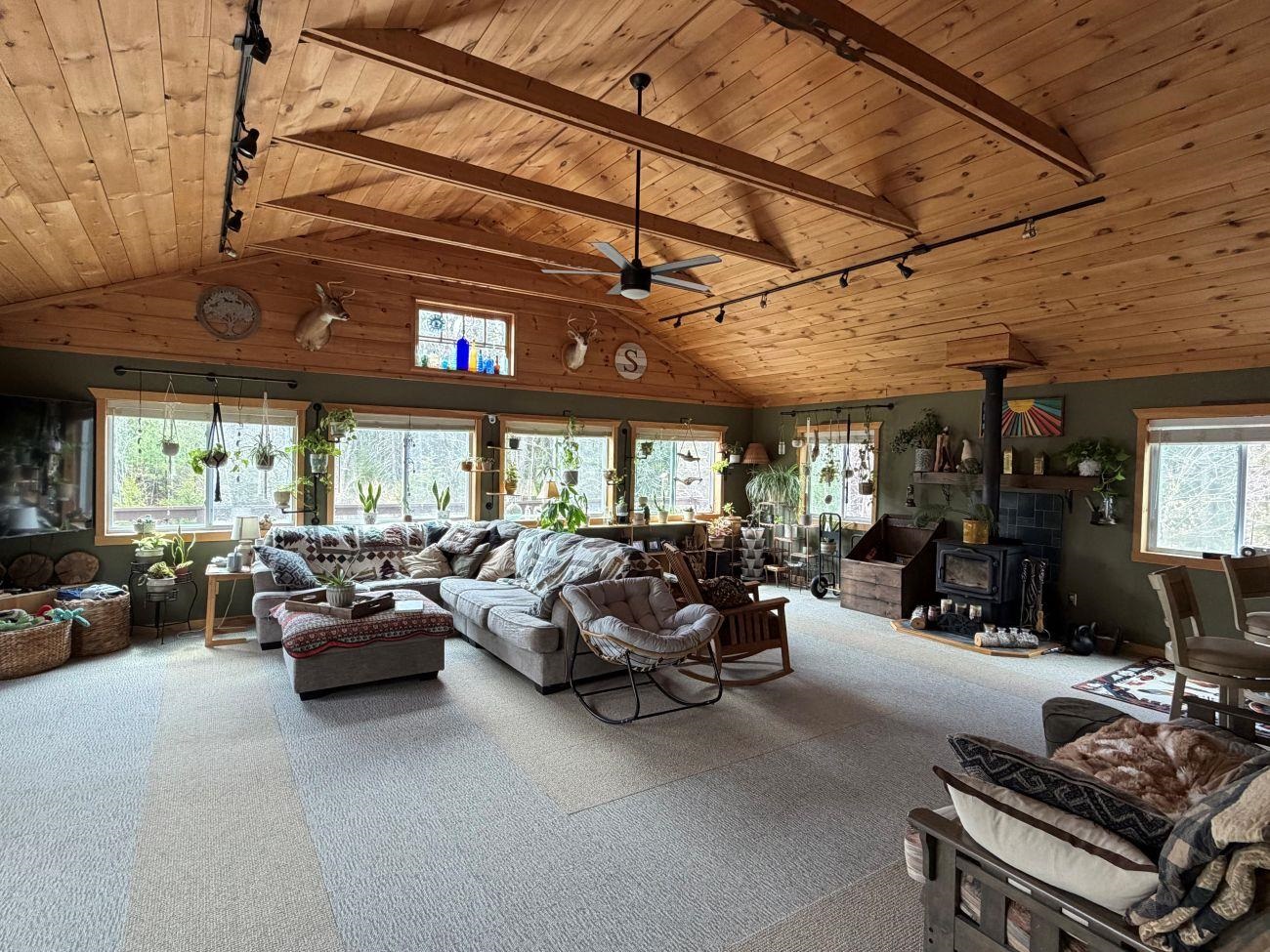 70 Moose Brook Dr, Stoddard, NH 03464