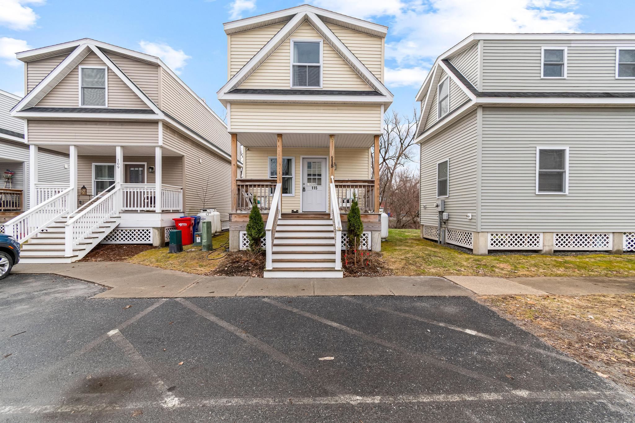 Waterbury VT&nbsp;Home for sale $$273,000 $260 per sq.ft.