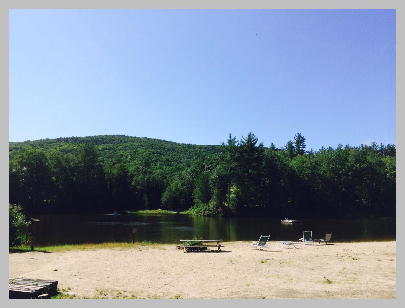 Beach on the pond