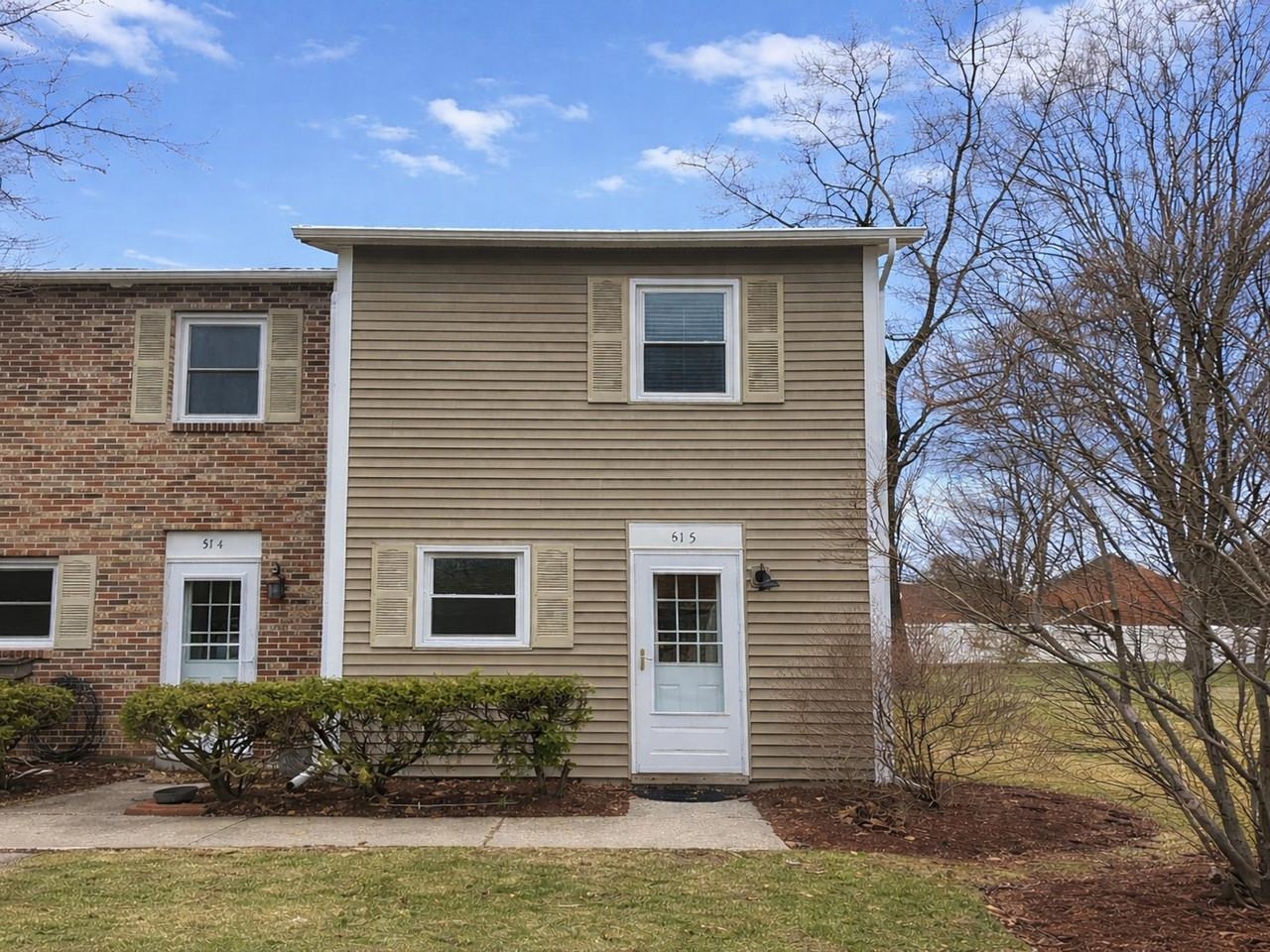 51 Red Pines Lane Unit: 5