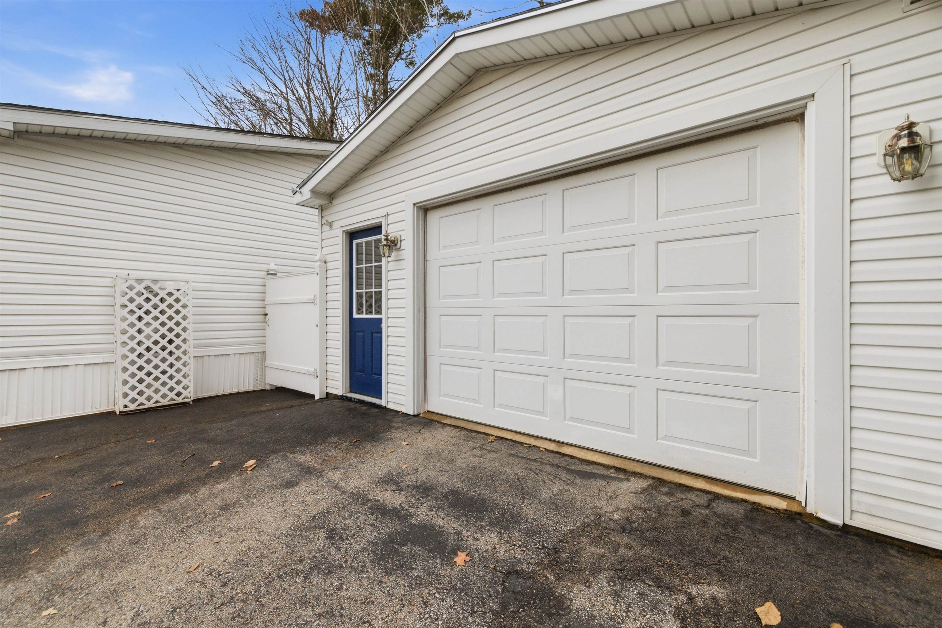 407 Darby Dr, Belmont, NH 03220