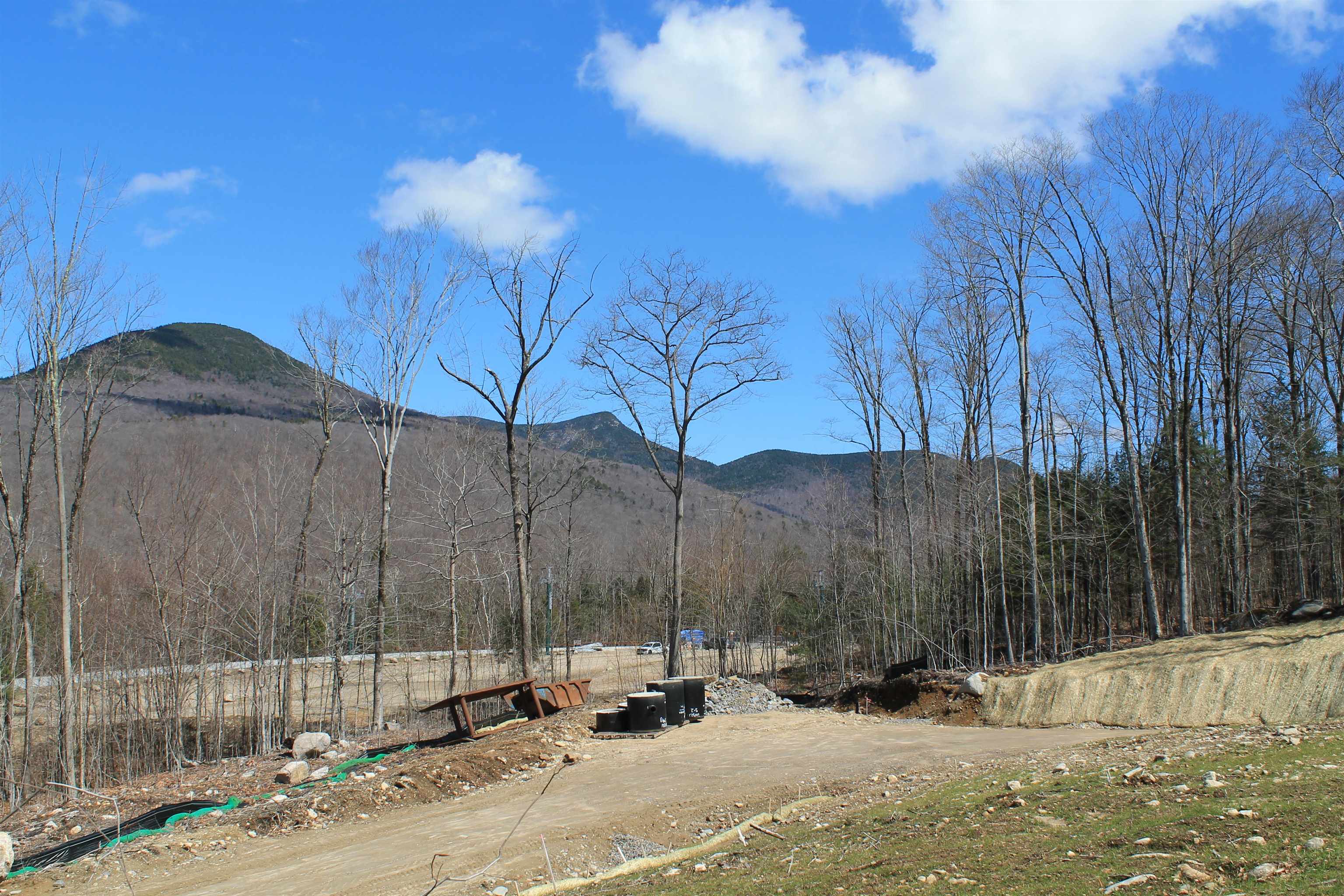 32 Alpine Dr, Lincoln, NH 03251