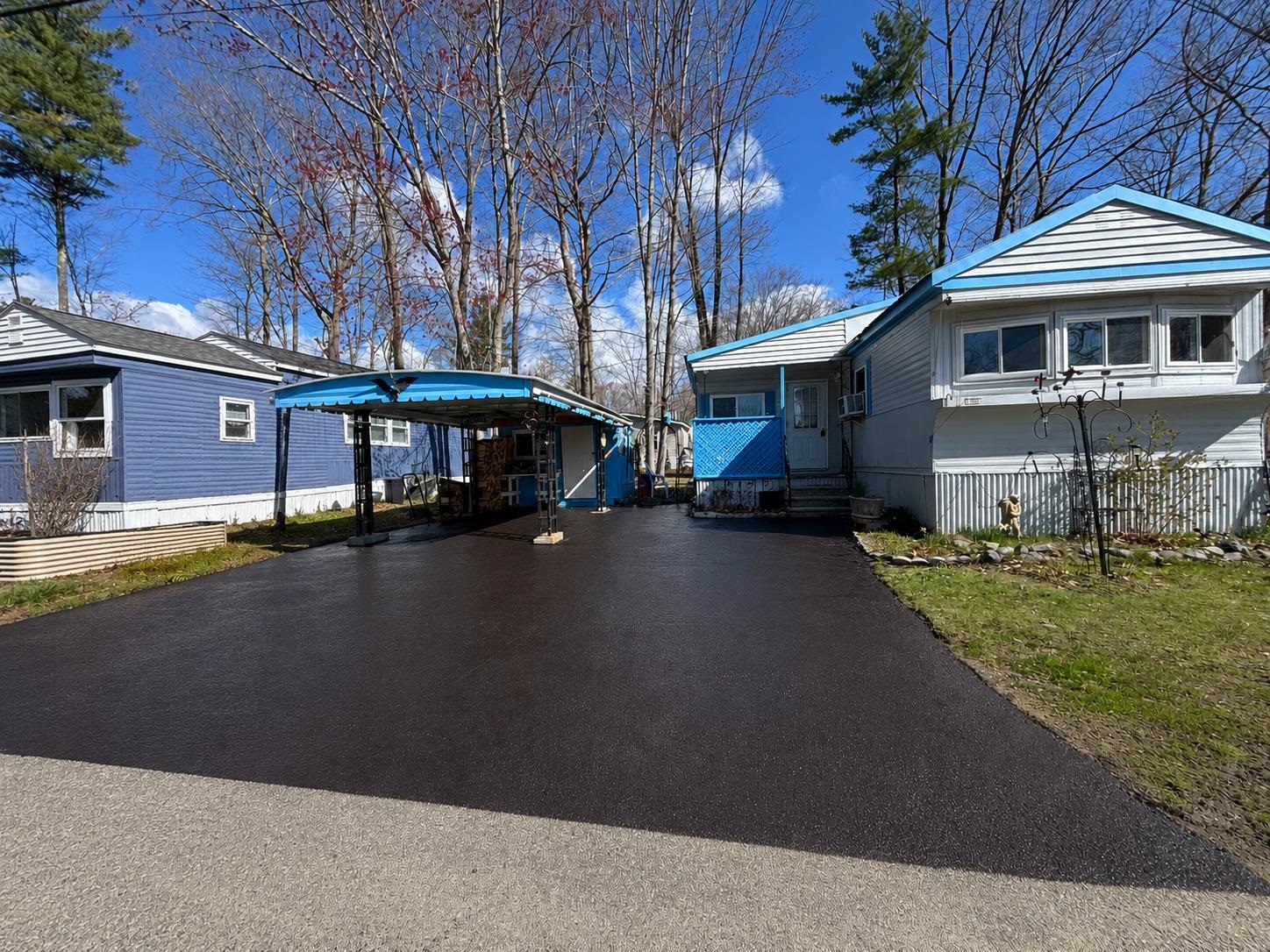 519 Canterbury Dr, Exeter, NH 03833