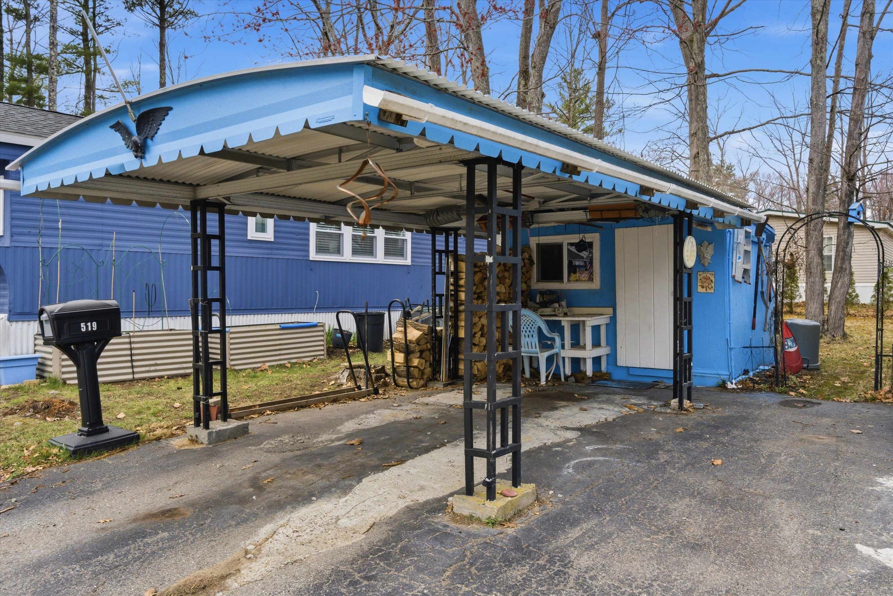 519 Canterbury Dr, Exeter, NH 03833