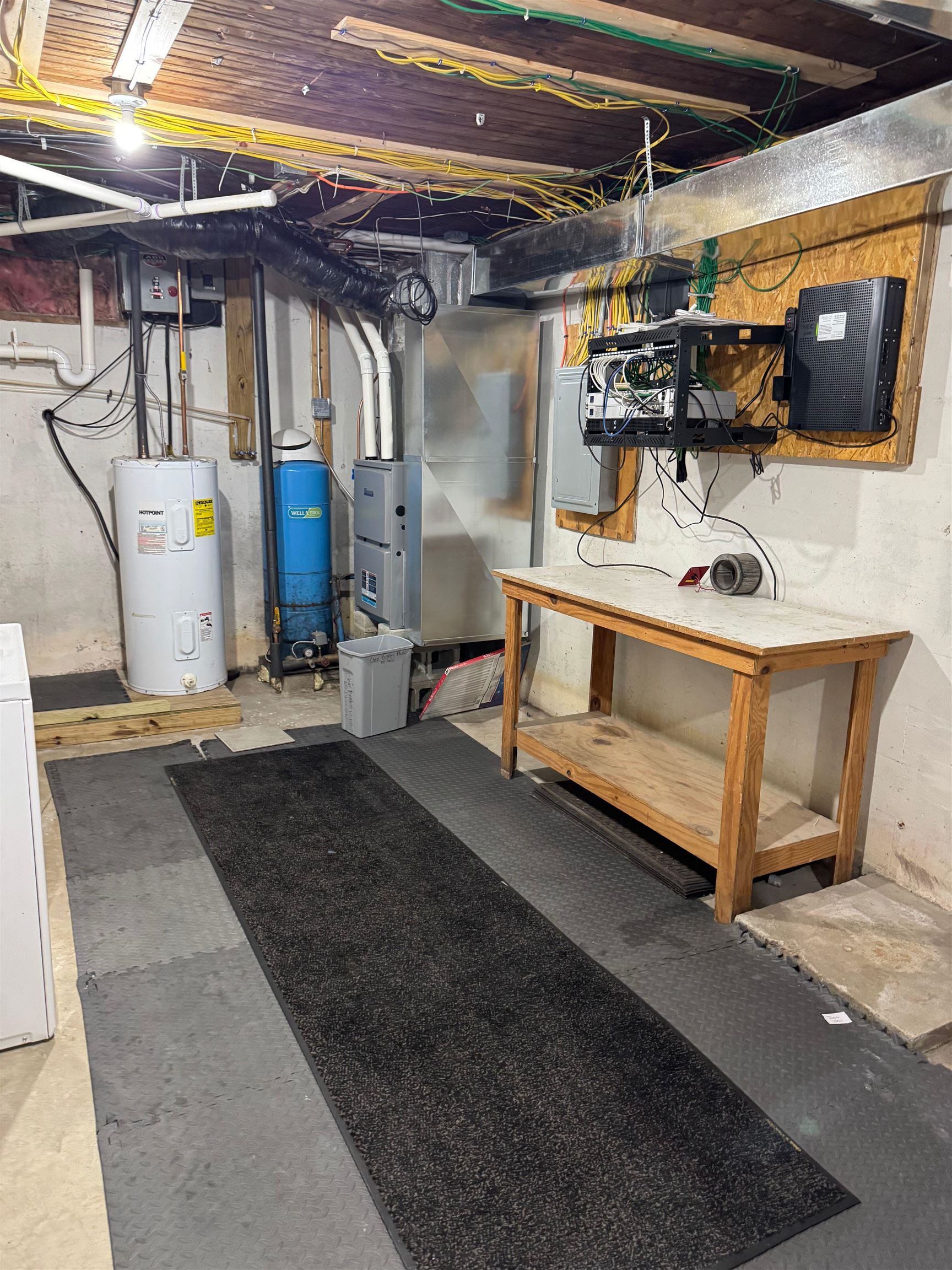 60 Route 103 Route, Sunapee, NH 03782