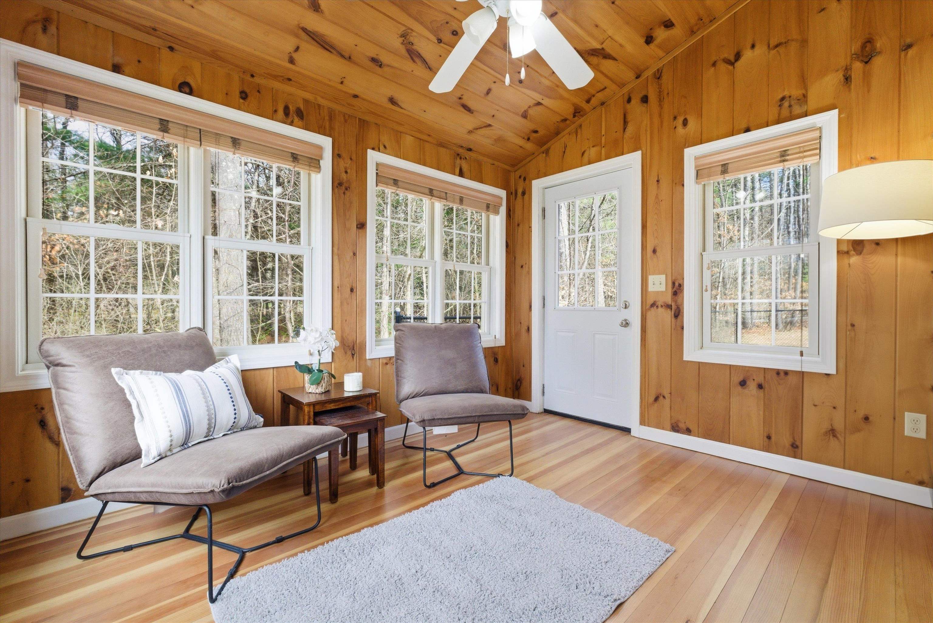 8 Matthews Rd, Swanzey, NH 03446