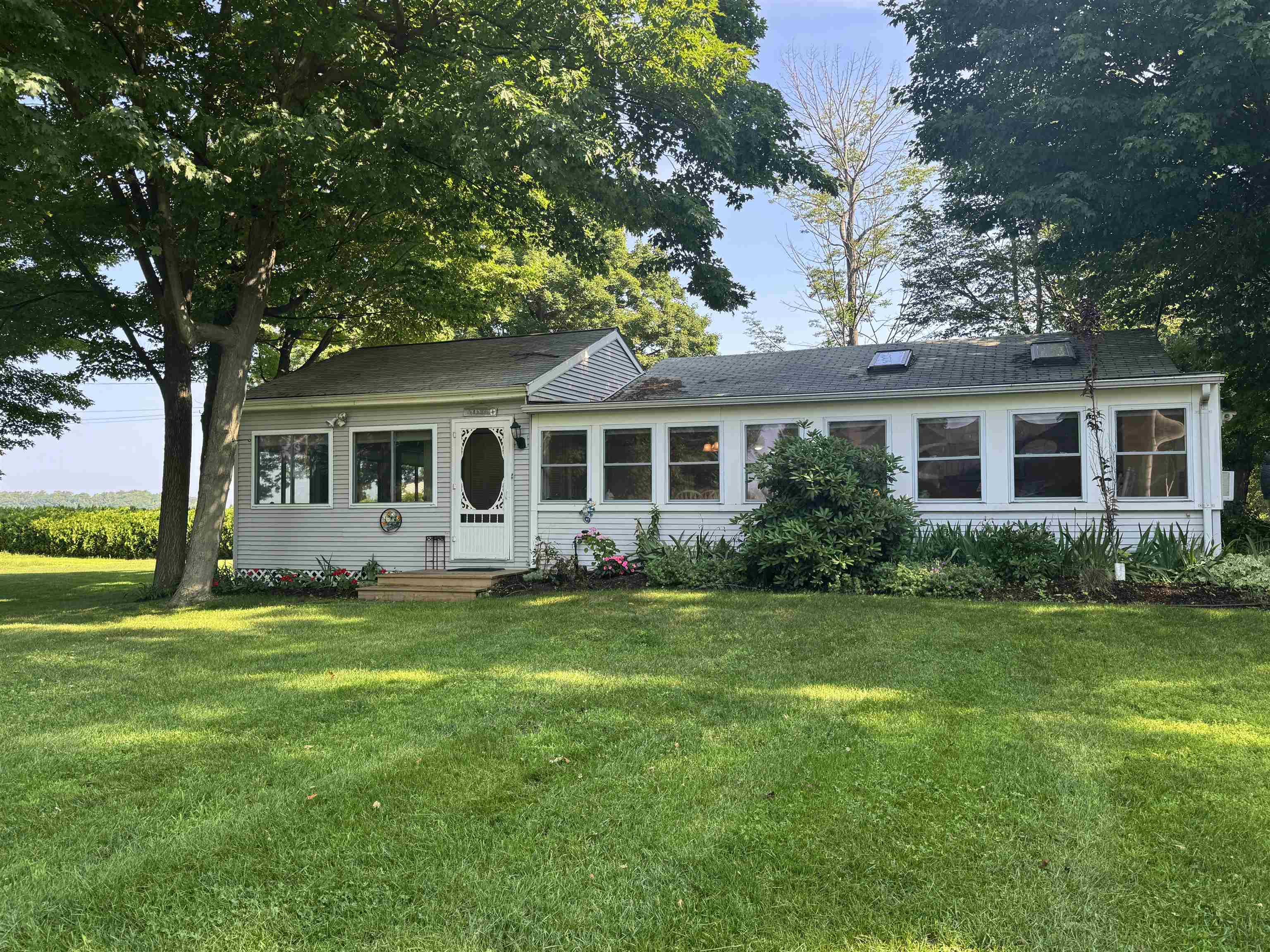 1926 Colchester Point Road