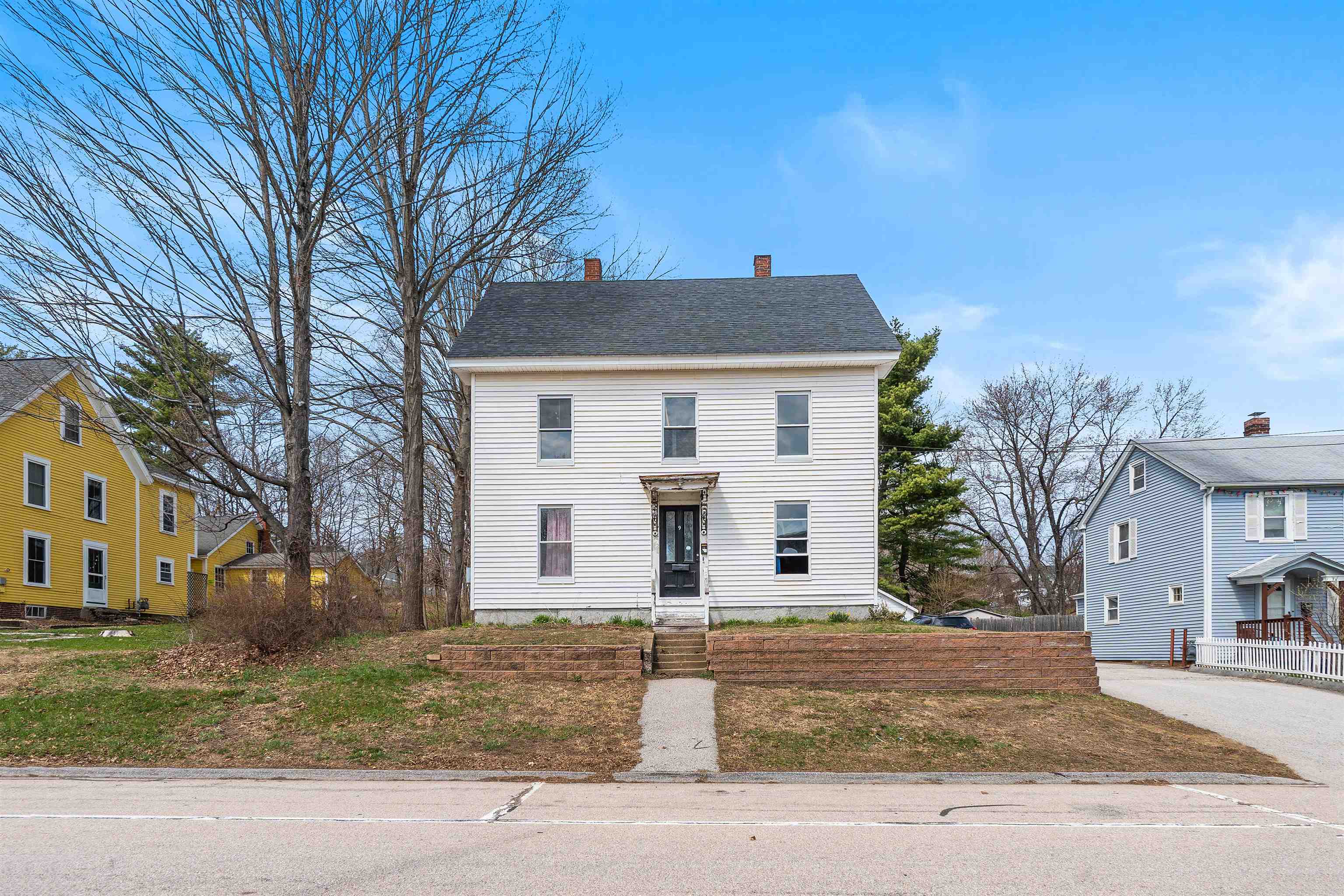 9 Pine St, Pembroke, NH 03275