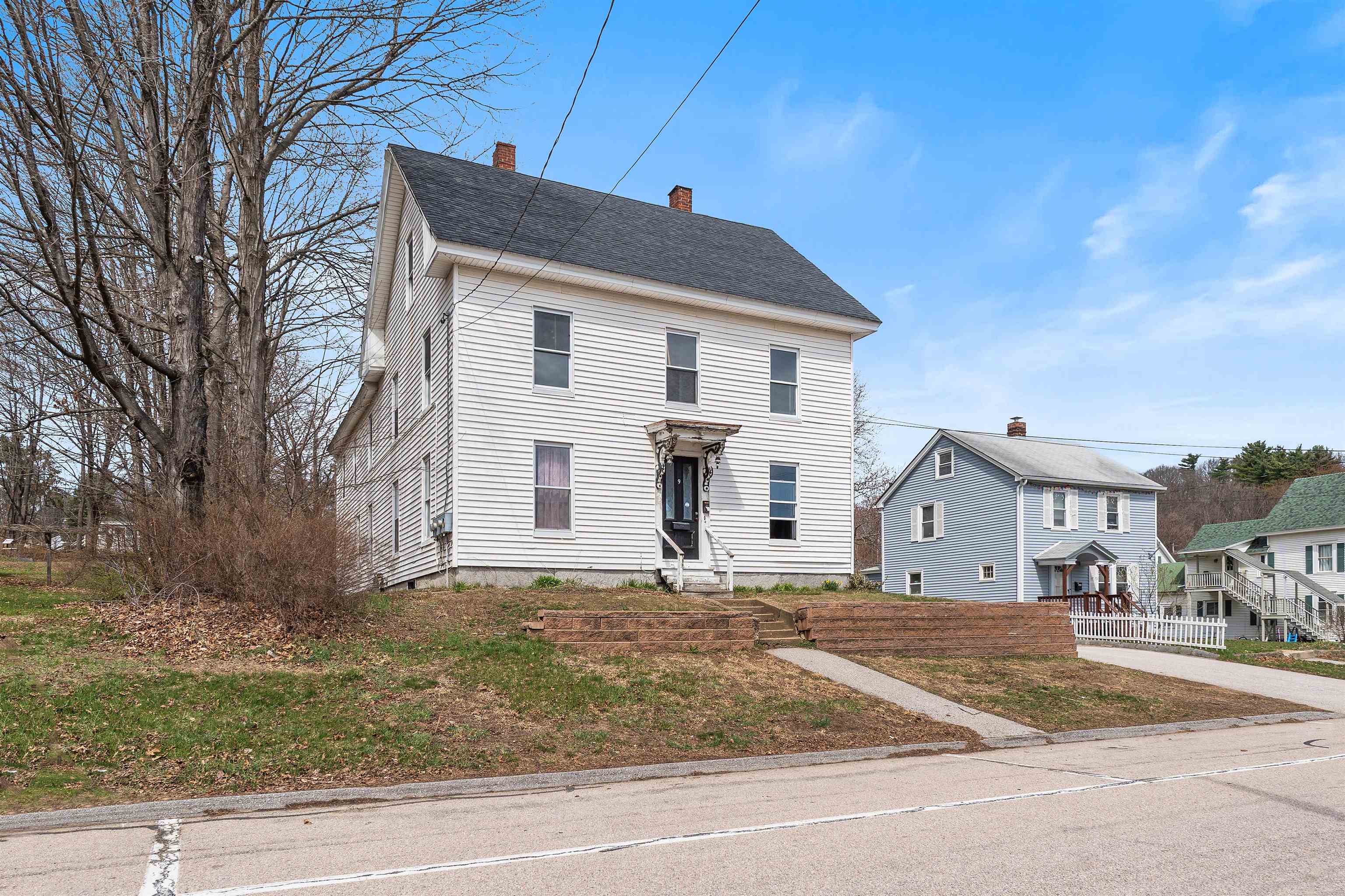 9 Pine St, Pembroke, NH 03275