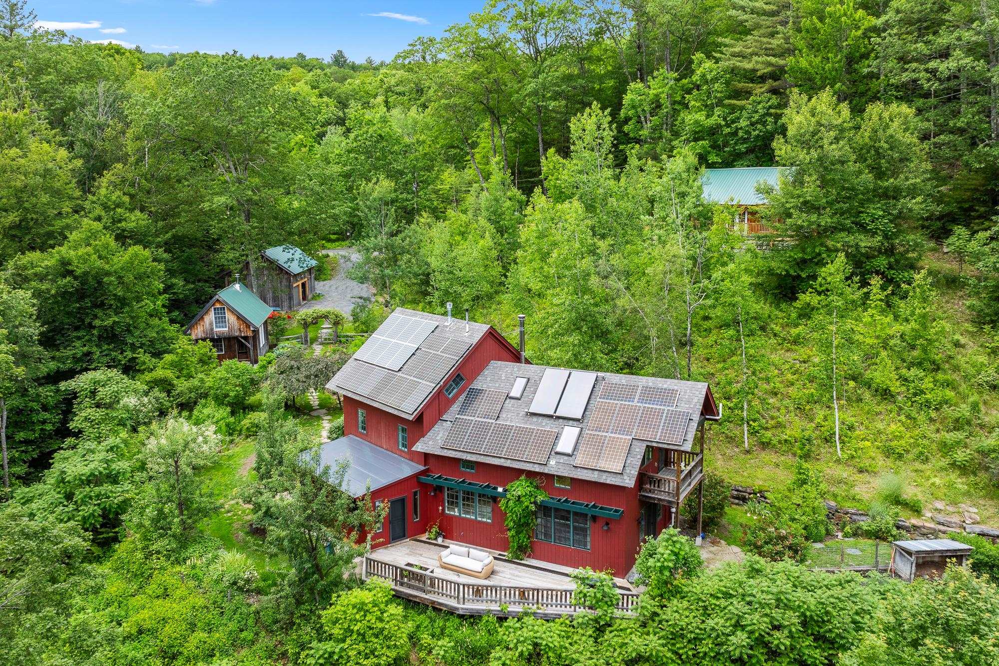 Norwich VT&nbsp;Home for sale $1,259,000 $437 per sq.ft.