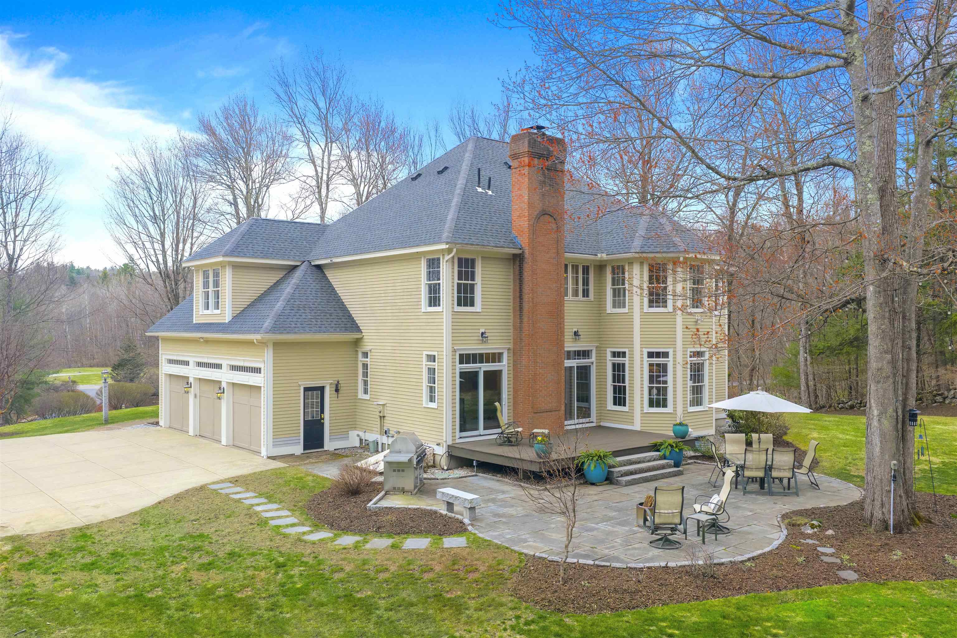 55 The Flume, Amherst, NH 03031