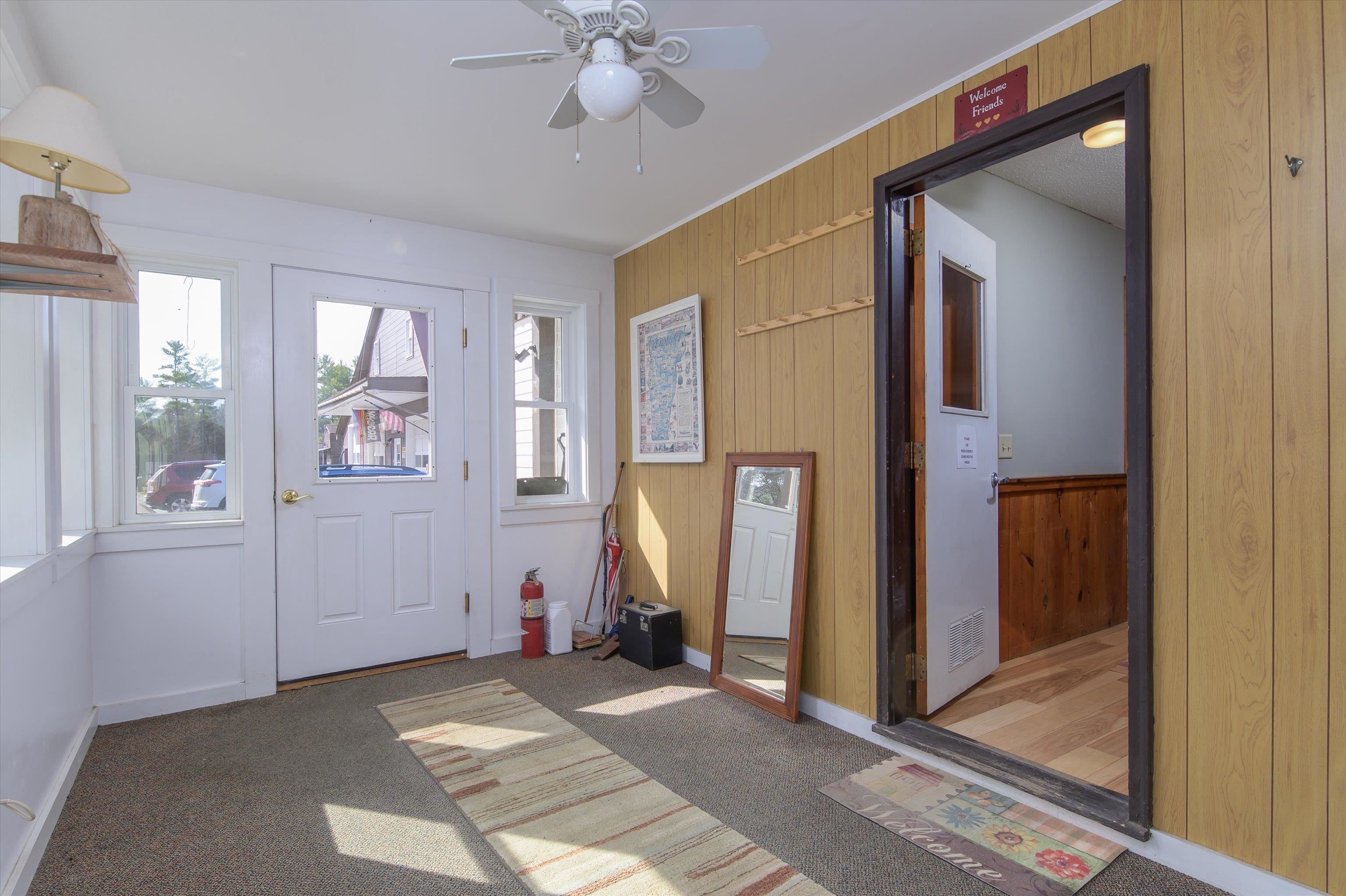 Heated front porch 25046353