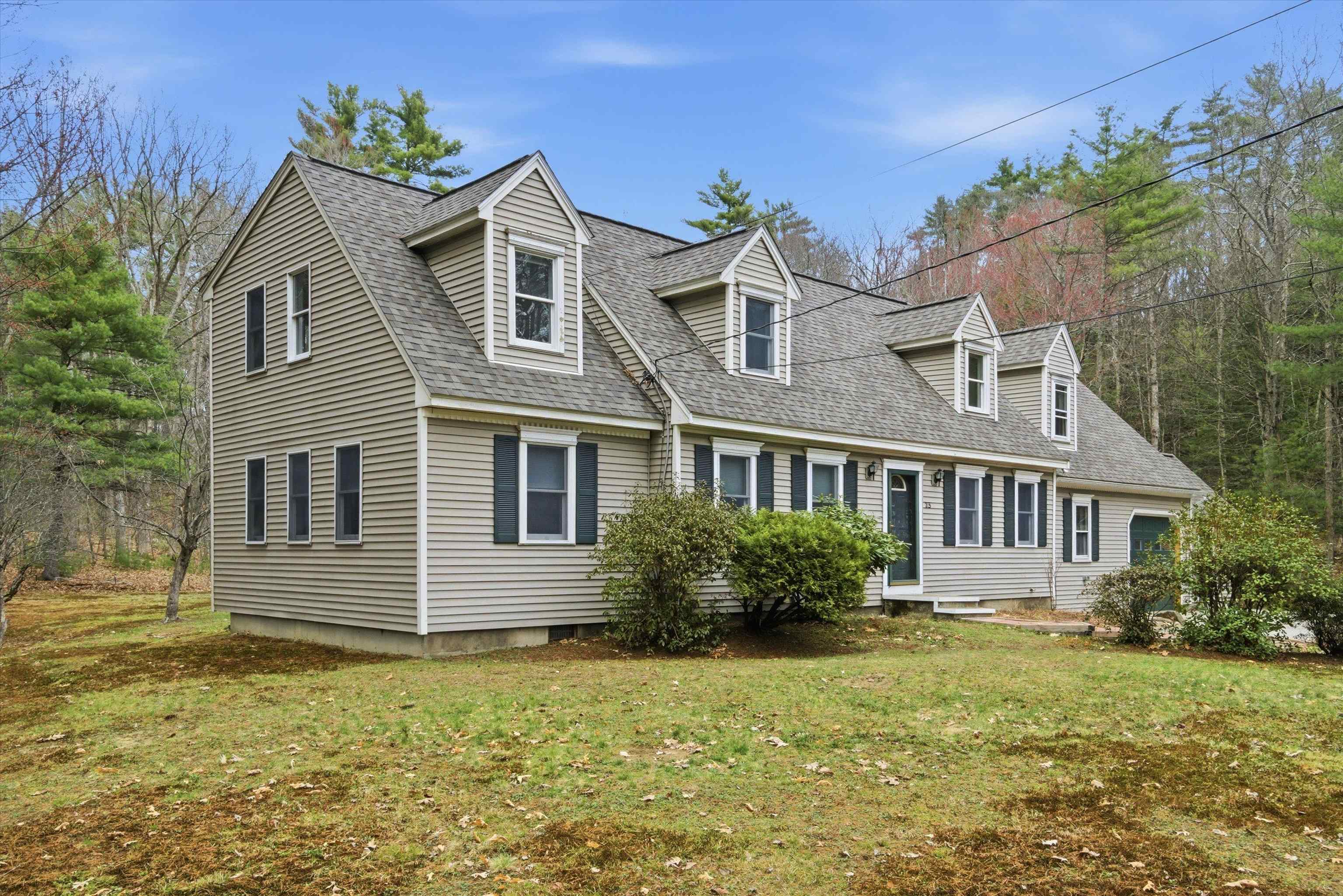 23 Mcquestion Rd, Merrimack, NH 03054