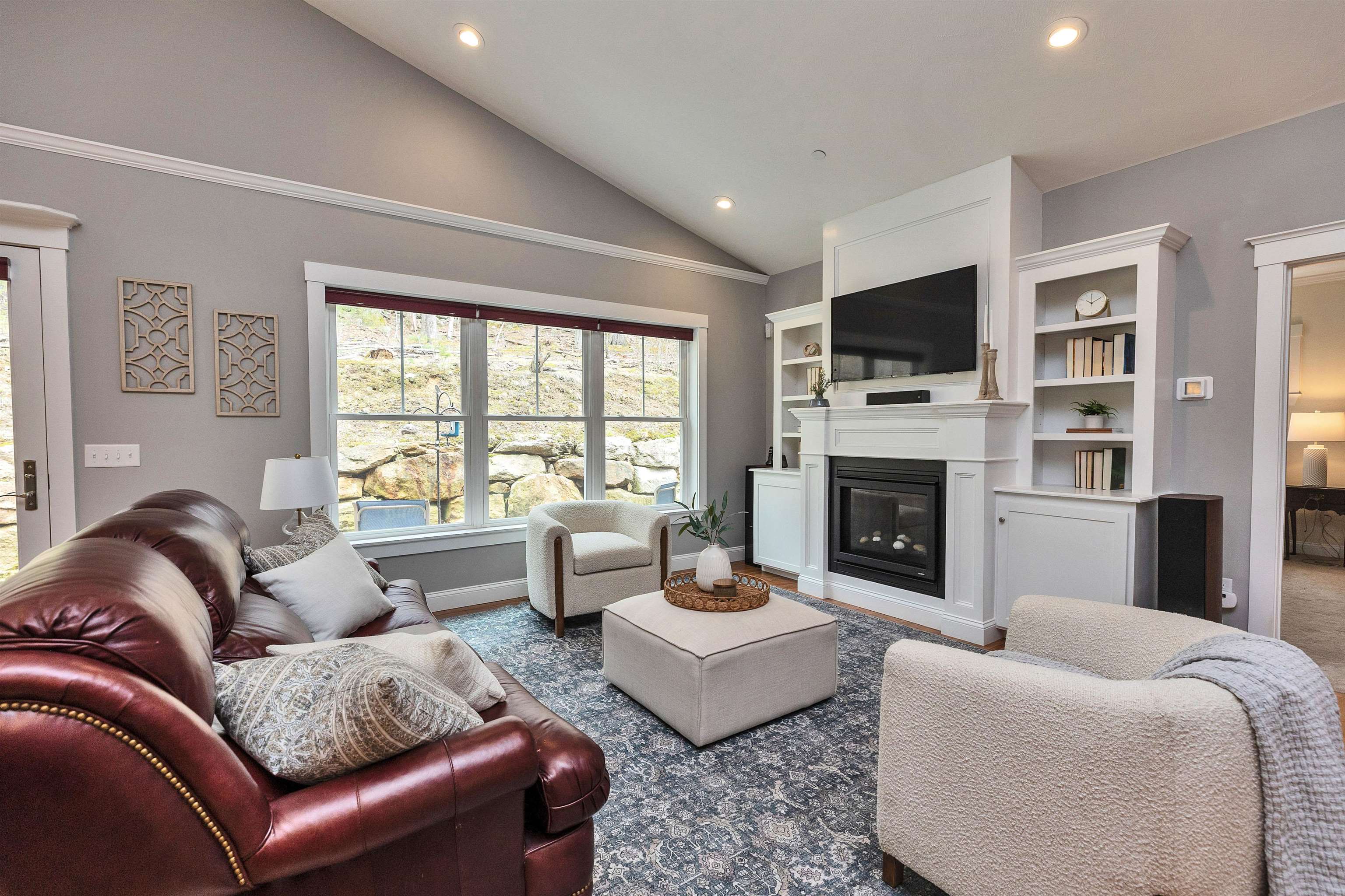 Great Room with Fireplace