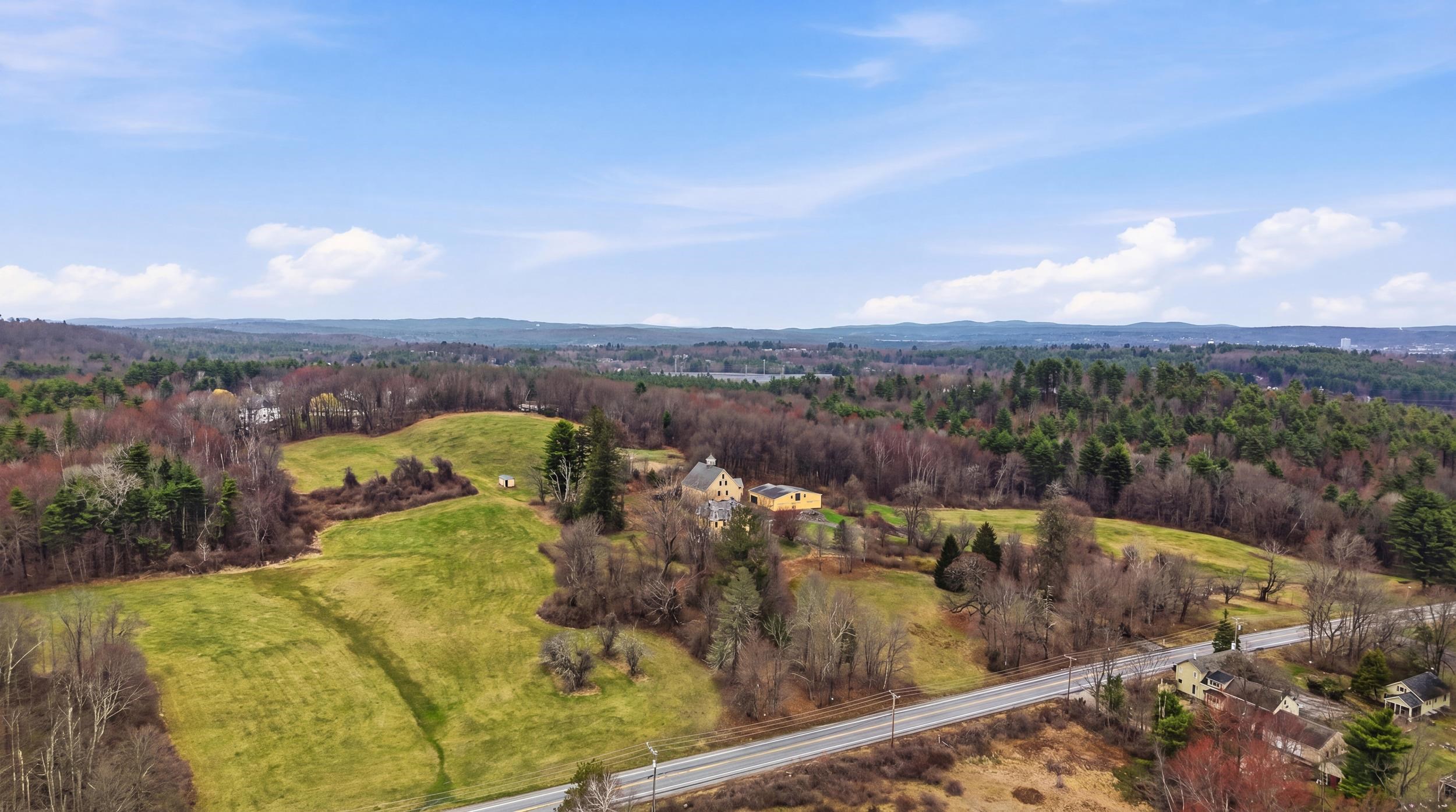 117 New Boston Rd, Bedford, NH 03110