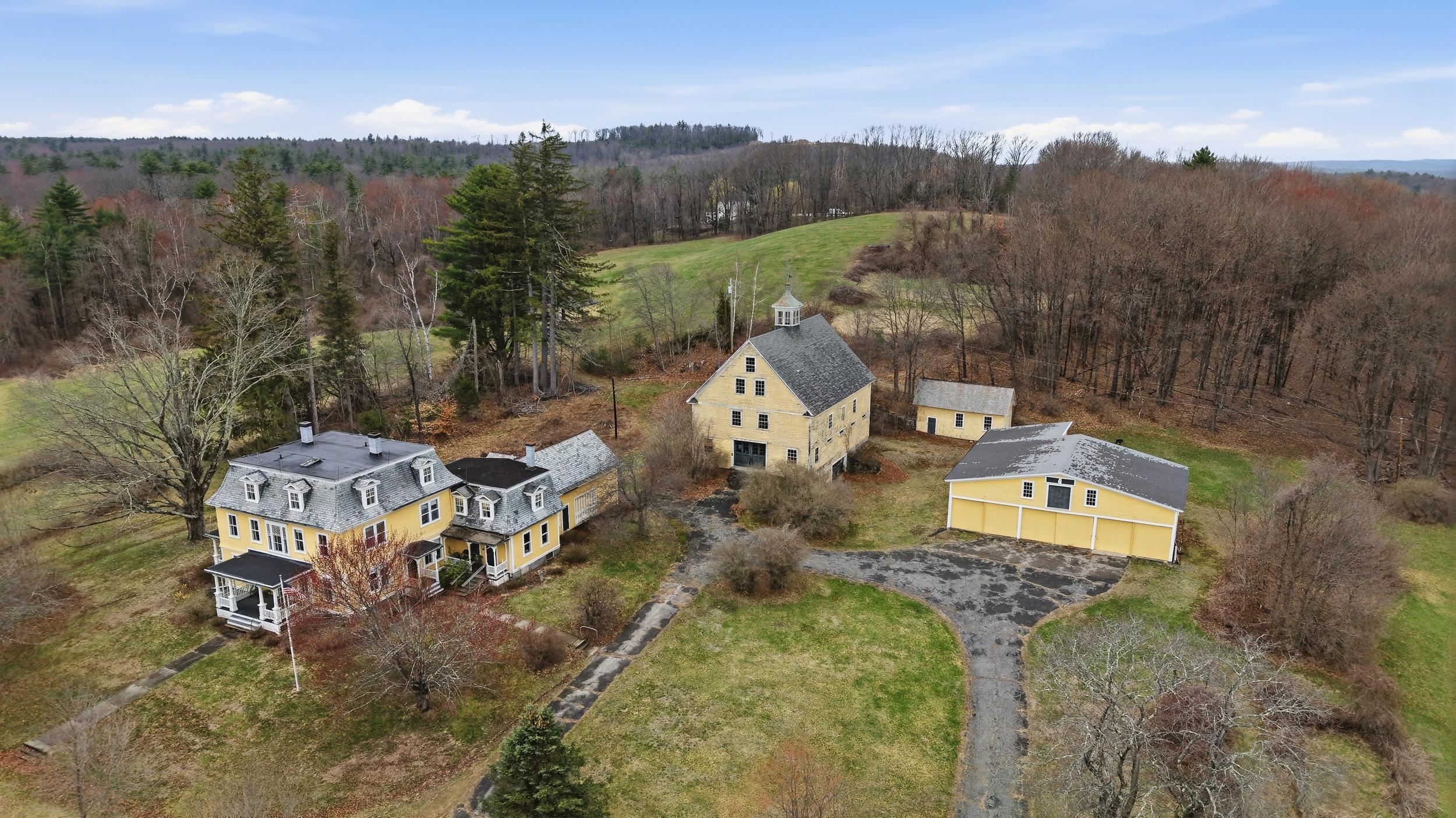 117 New Boston Rd, Bedford, NH 03110