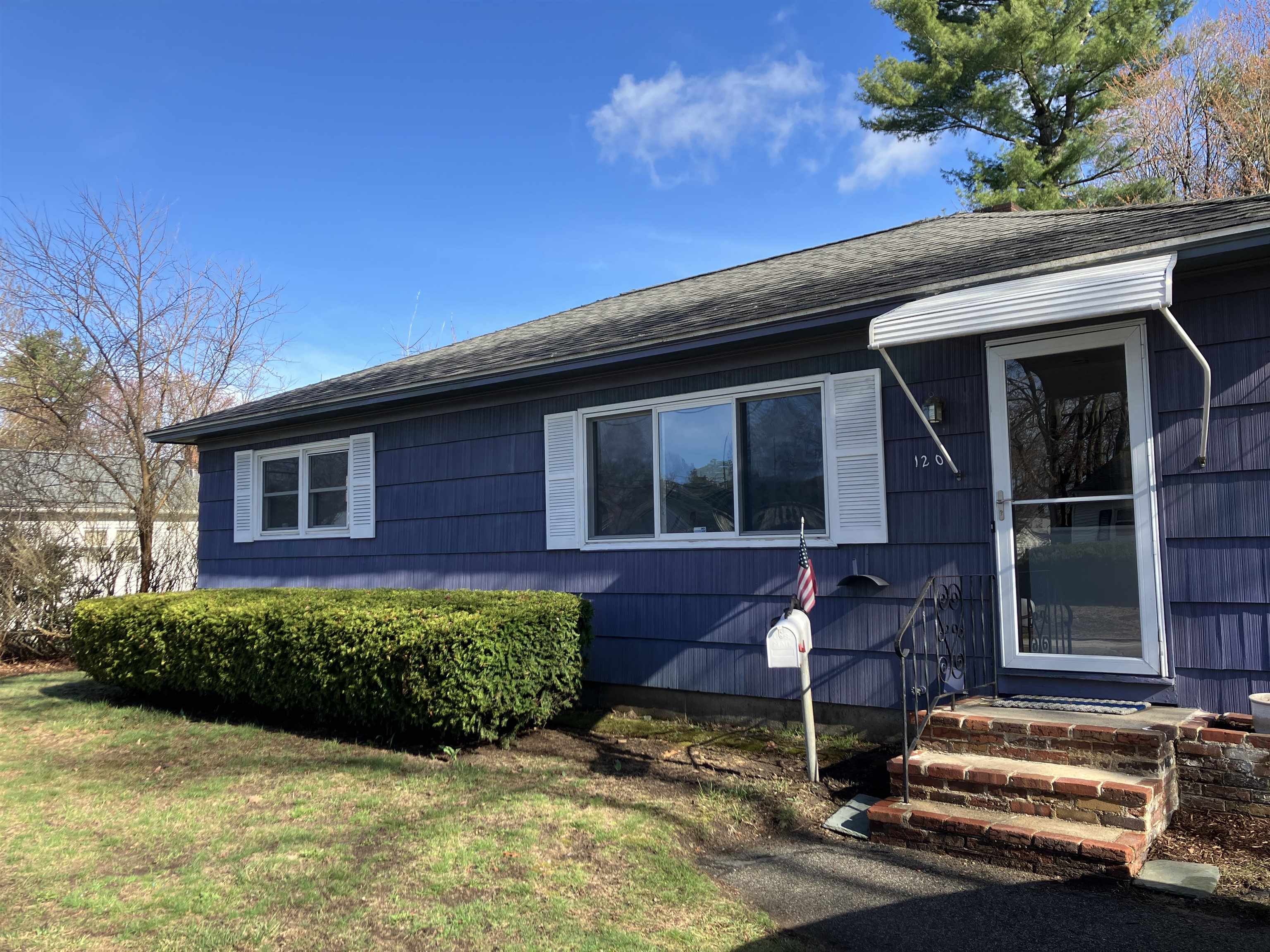 120 Purdue St, Manchester, NH 03103