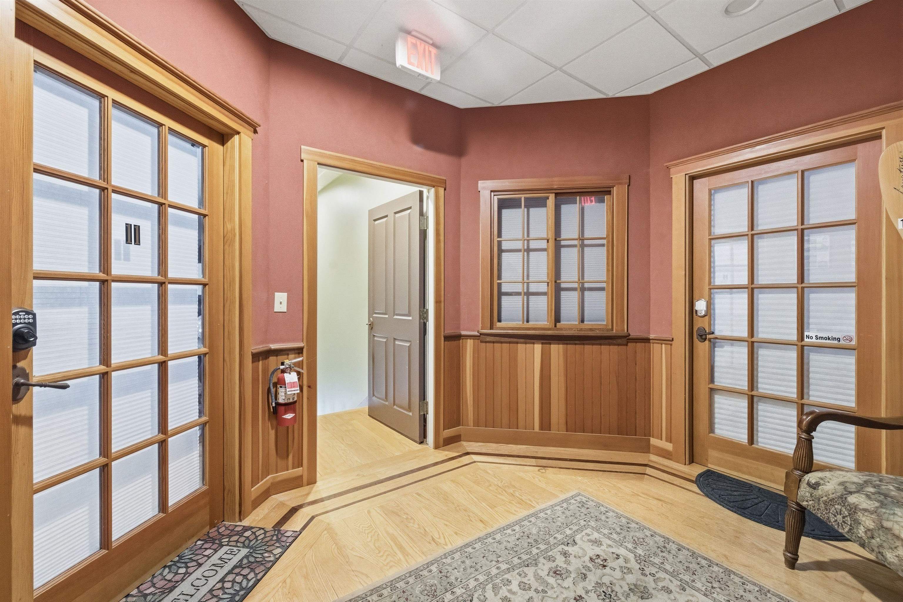 41 Glendale Place — photo 2