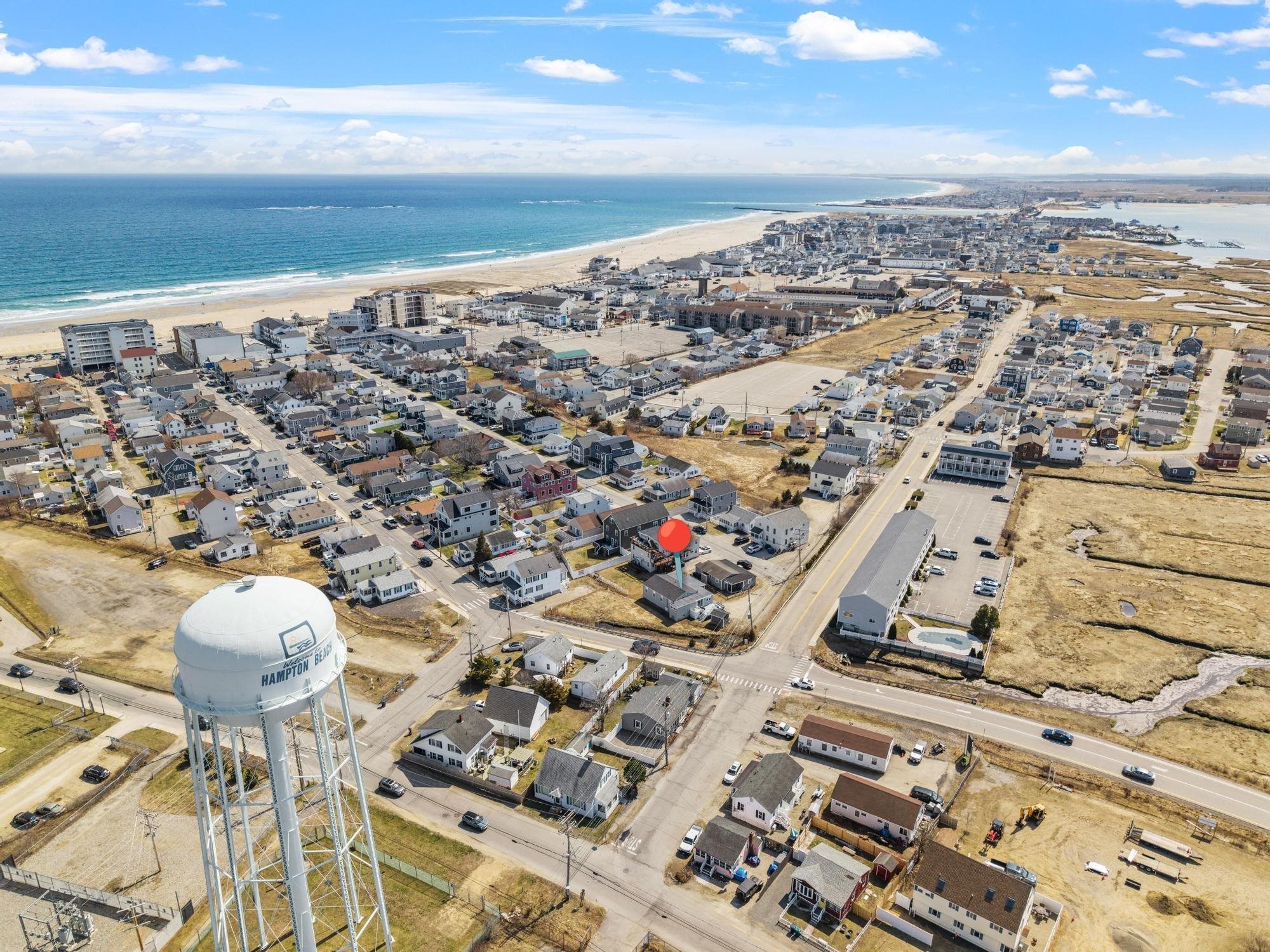 56 Nudd Ave, Hampton, NH 03942