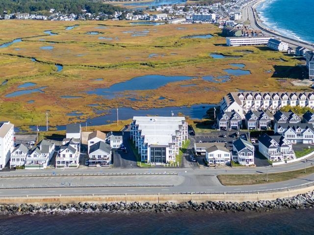 493 Ocean Blvd, Hampton, NH 03842